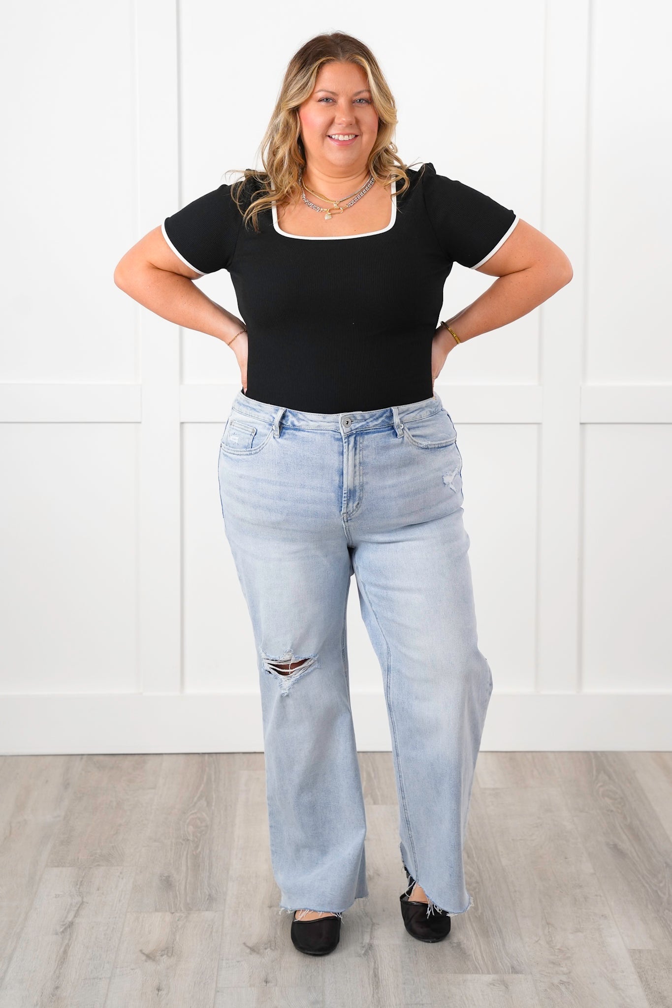 Restock! Plus/Reg Ribbed Knit Short Sleeve Square Neck Top with Contrast Trim Detail