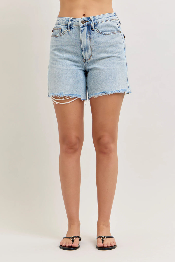 Judy Blue Medium Wash Rigid Magic Dad Shorts