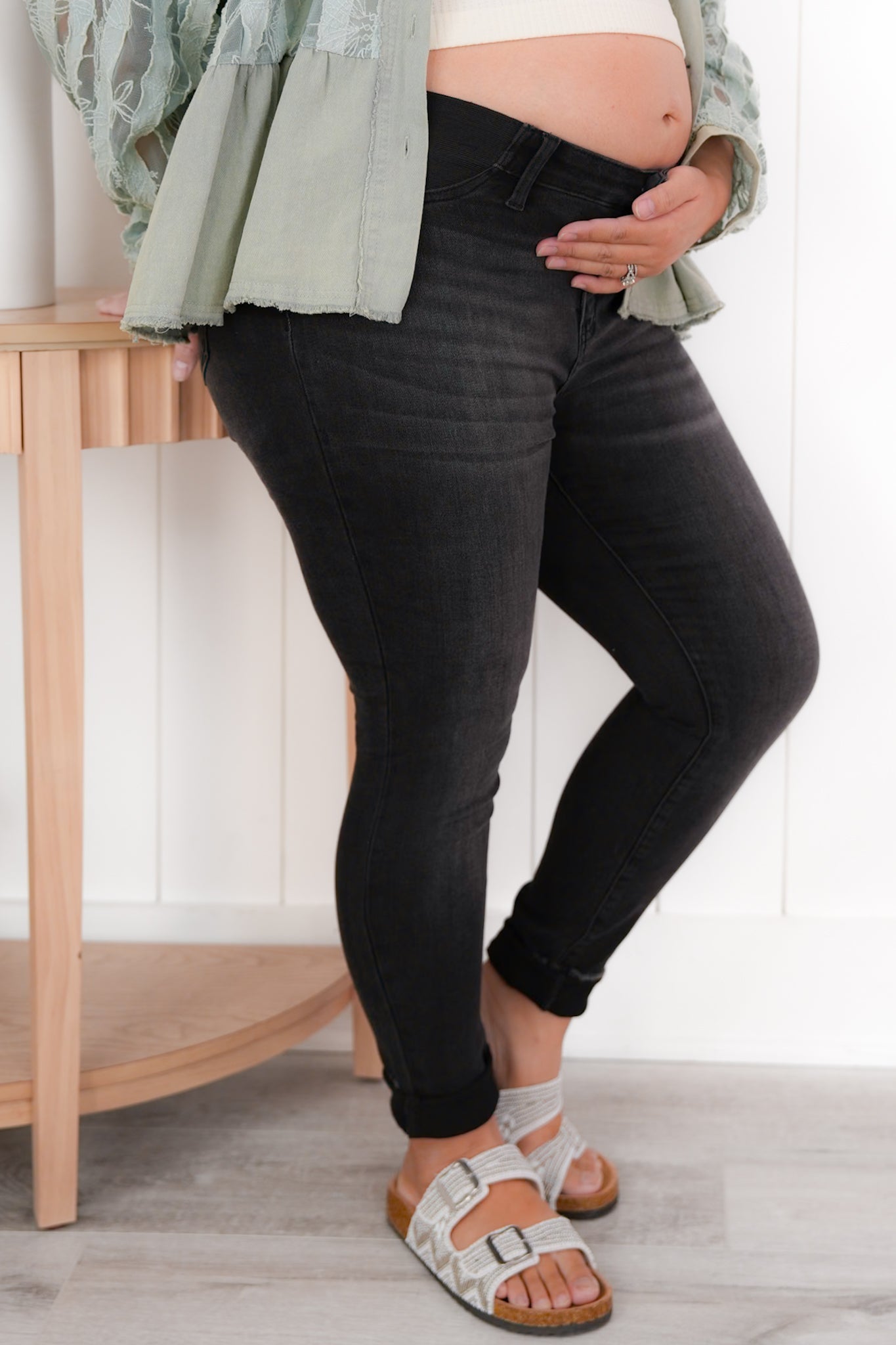 Judy Blue Maternity Non-Distressed Black Skinny Jeans