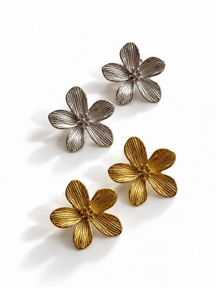 Textured Flower Stud Earrings - Freckled Poppy