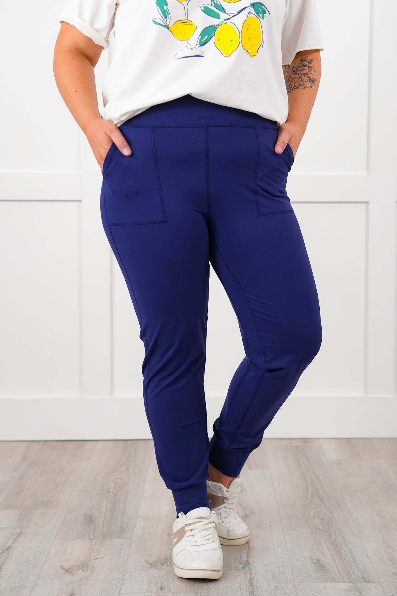 Plus/Reg Solid Elastic High Waisted Joggers