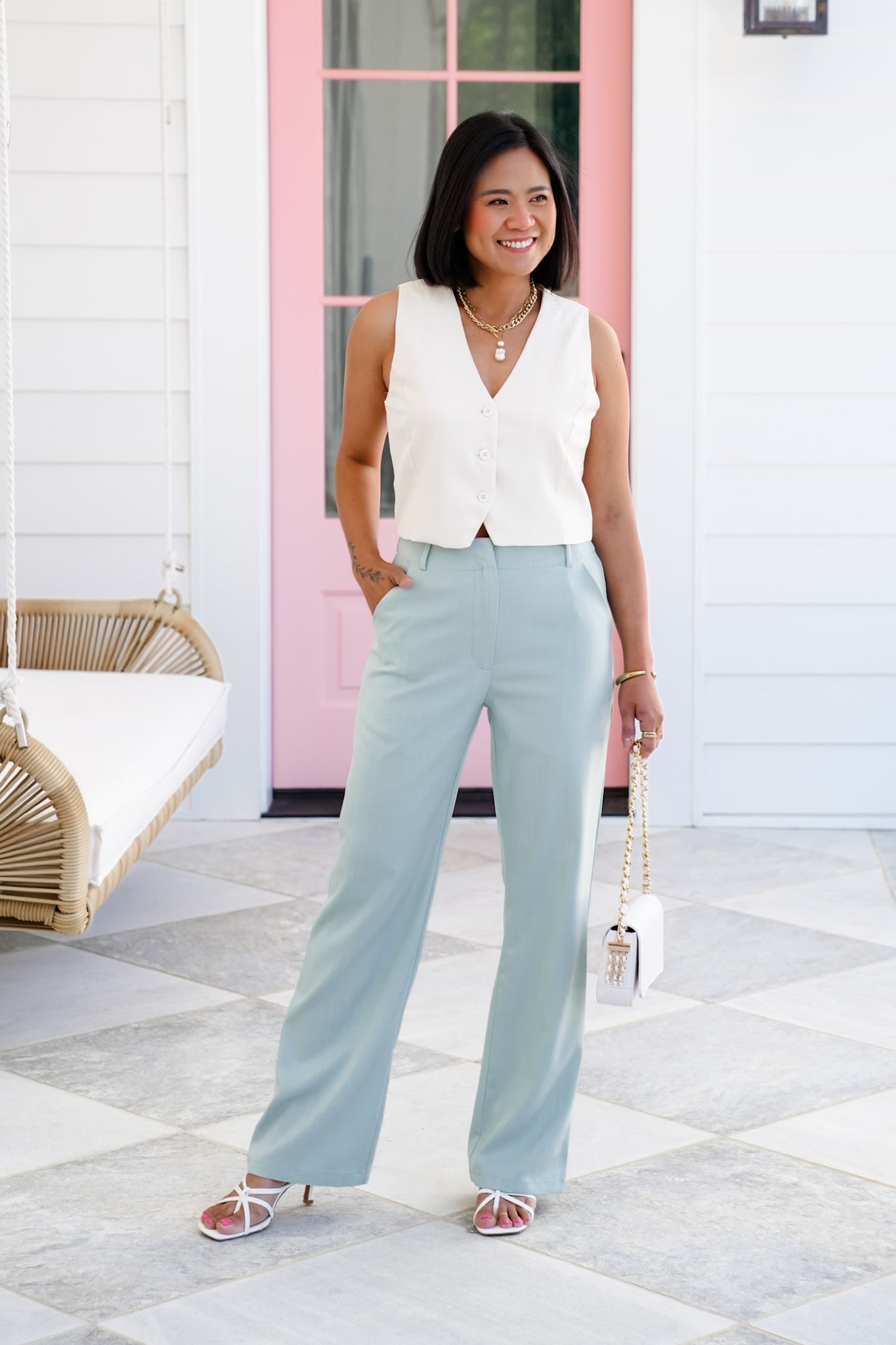 Sage Woven Straight Leg Pants with Short Lining Detail