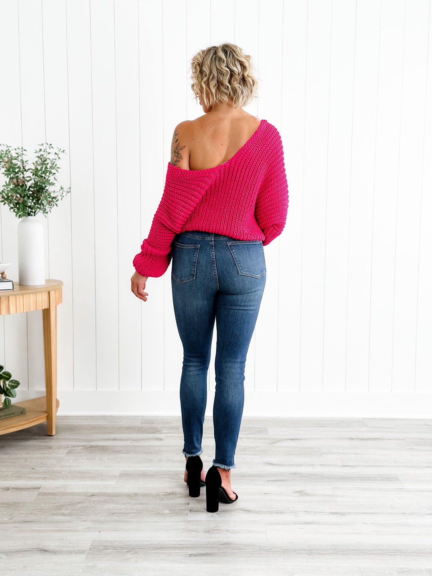 Judy Blue What Dreams are Made Of High Rise Medium Wash Tummy Control Side Slit With Frayed Hem Skinny Jeans