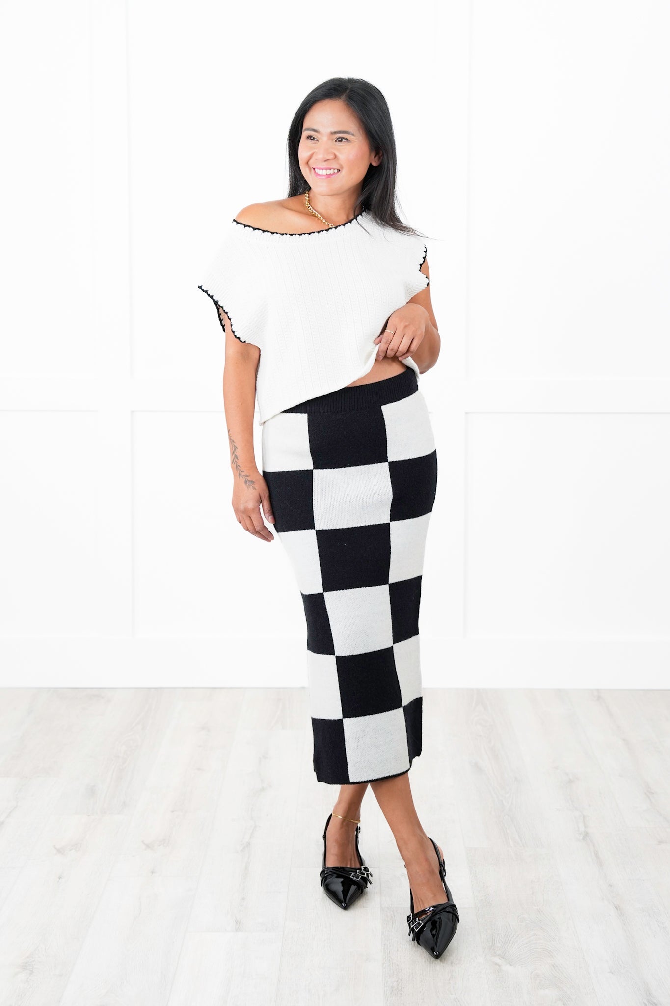 Restock! Plus/Reg Checkered Pencil Midi Sweater Skirt