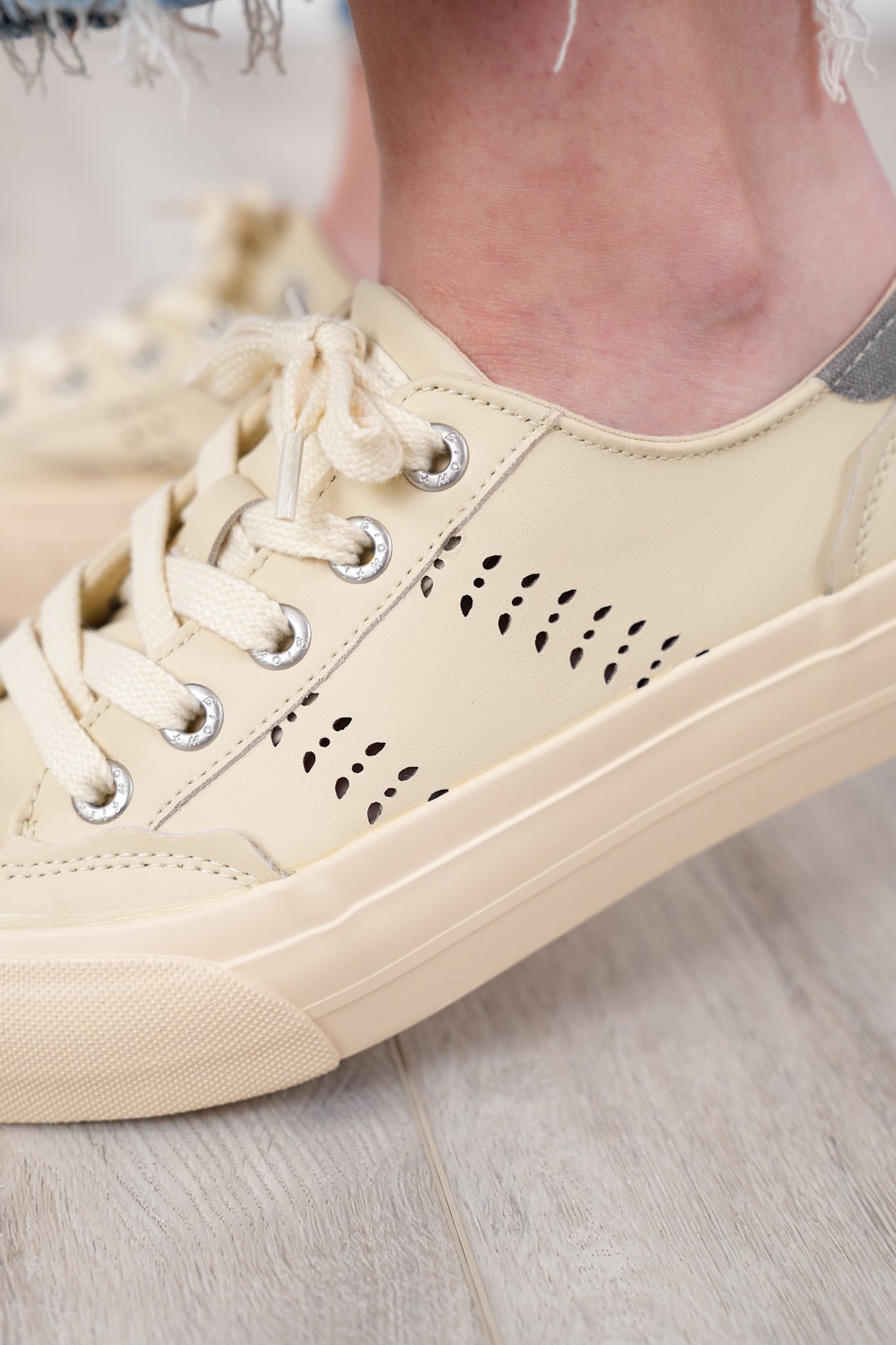 Blowfish Casual Perforated Low Top Sneakers