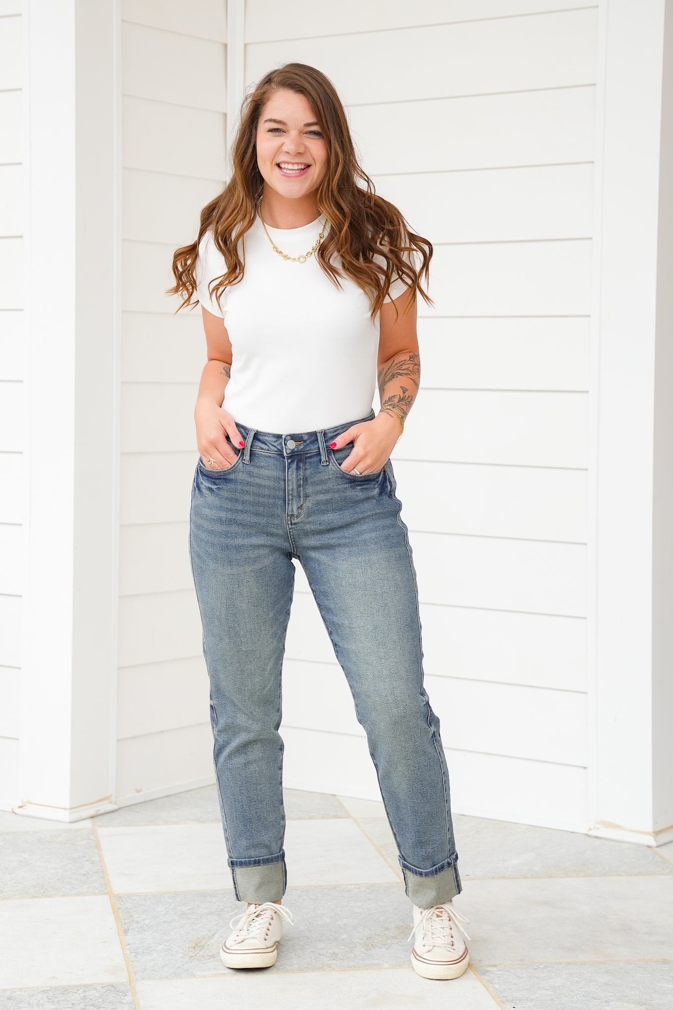 Judy Blue Mid Rise Medium Vintage Wash Boyfriend Jeans with Side Panel And Rolled Cuff