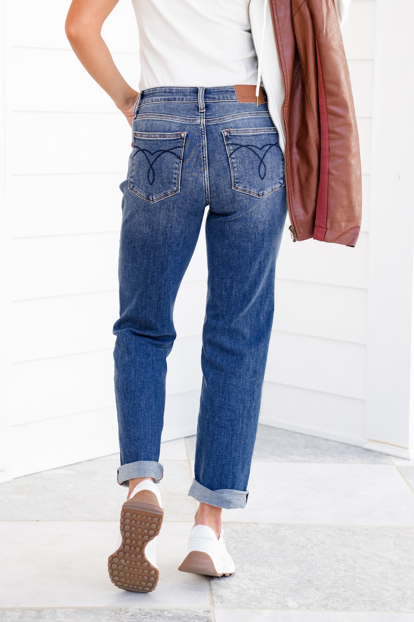 Judy Blue Mid Rise Medium Wash Classic Cuffed Boyfriend Jeans