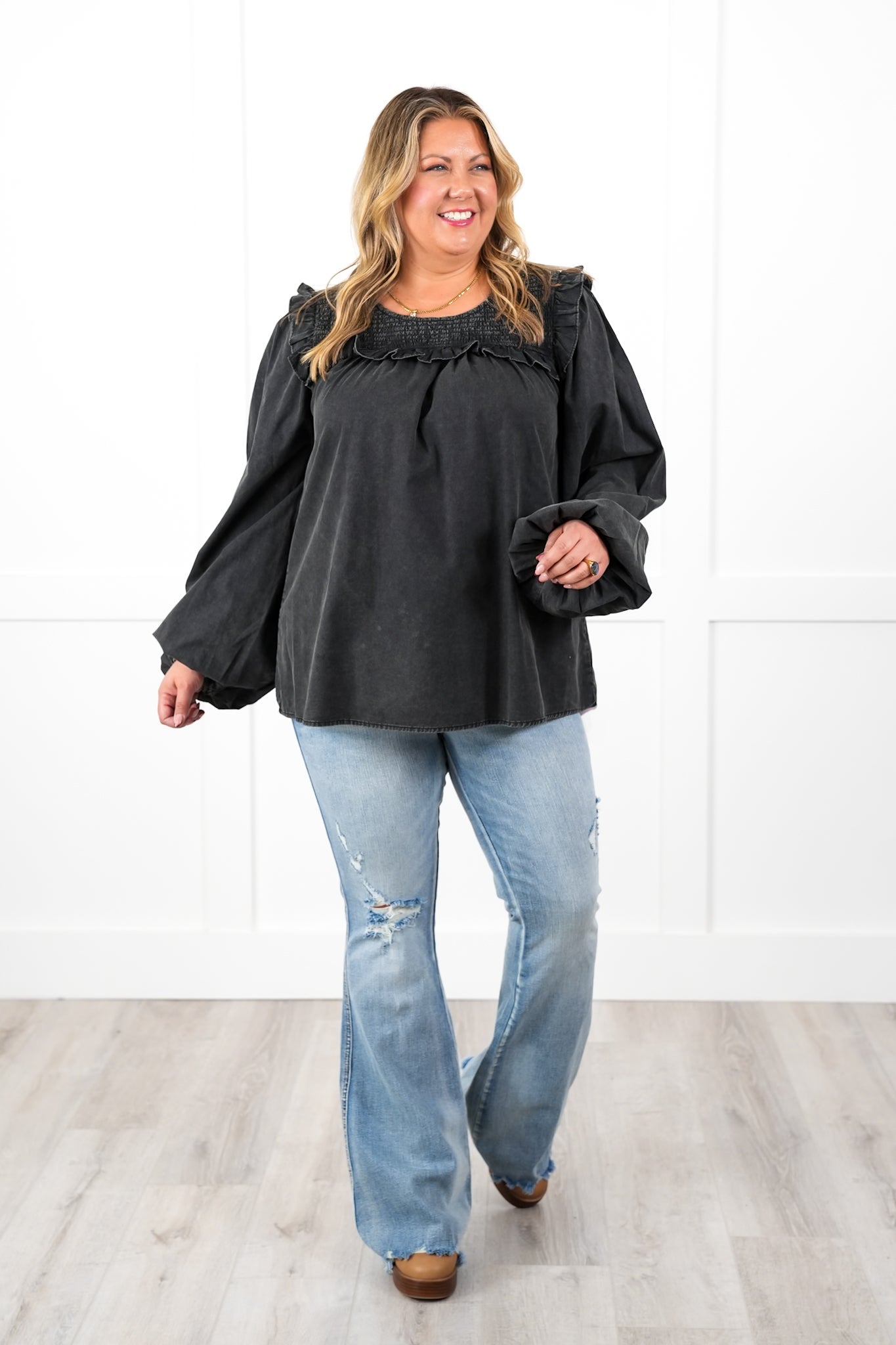 Plus/Reg Mineral Wash Long Sleeve Smocked Neck Top