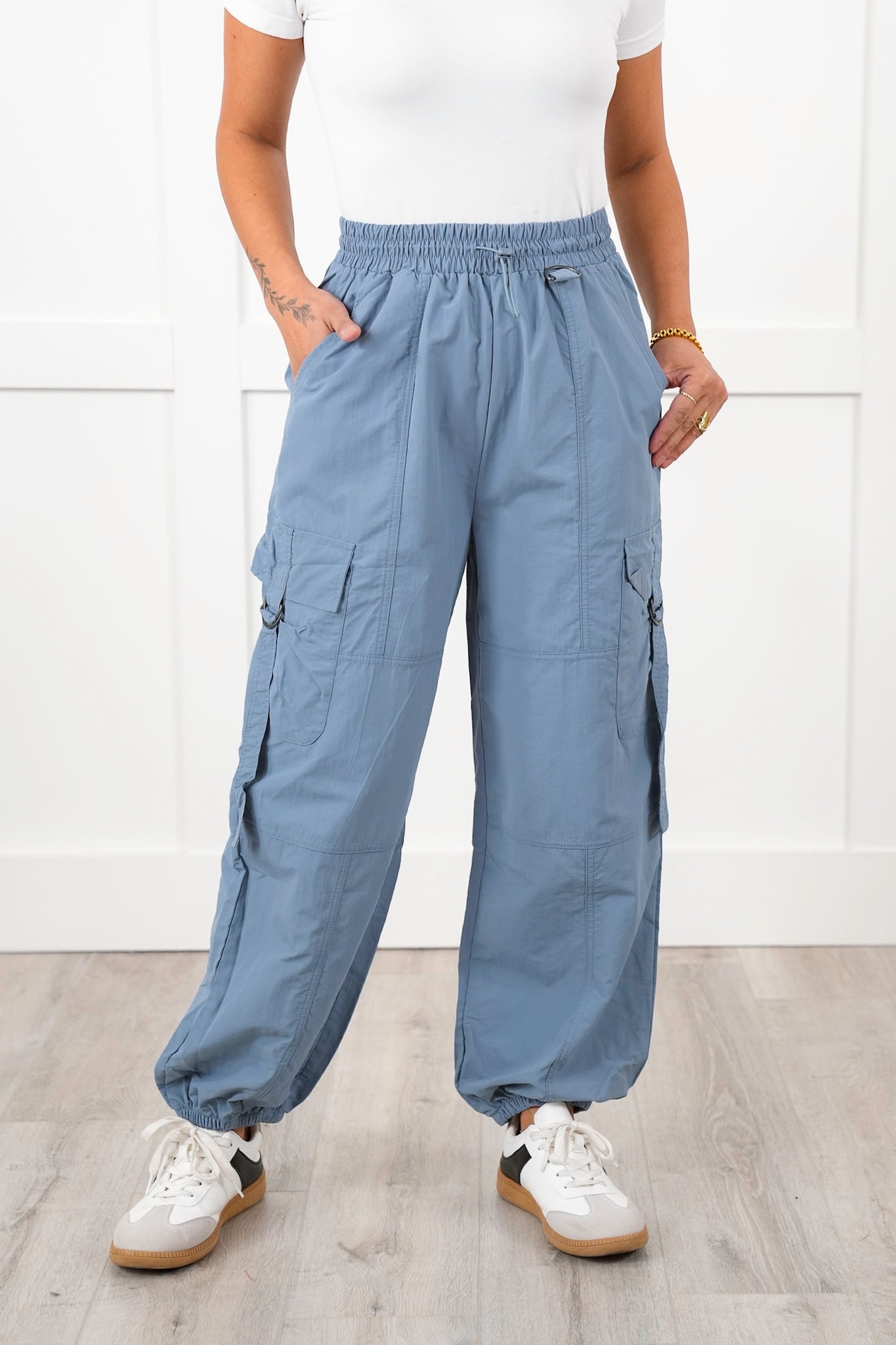 Elastic Waist Cargo Woven Jogger Pants