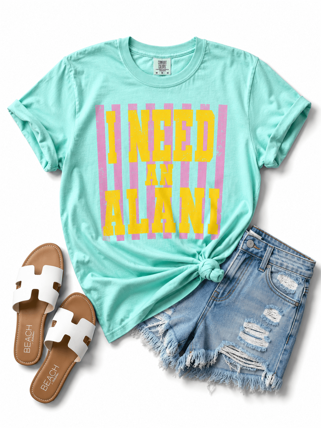 Plus/Reg Short Sleeve "I Need an Alani" Graphic Tee - Freckled Poppy