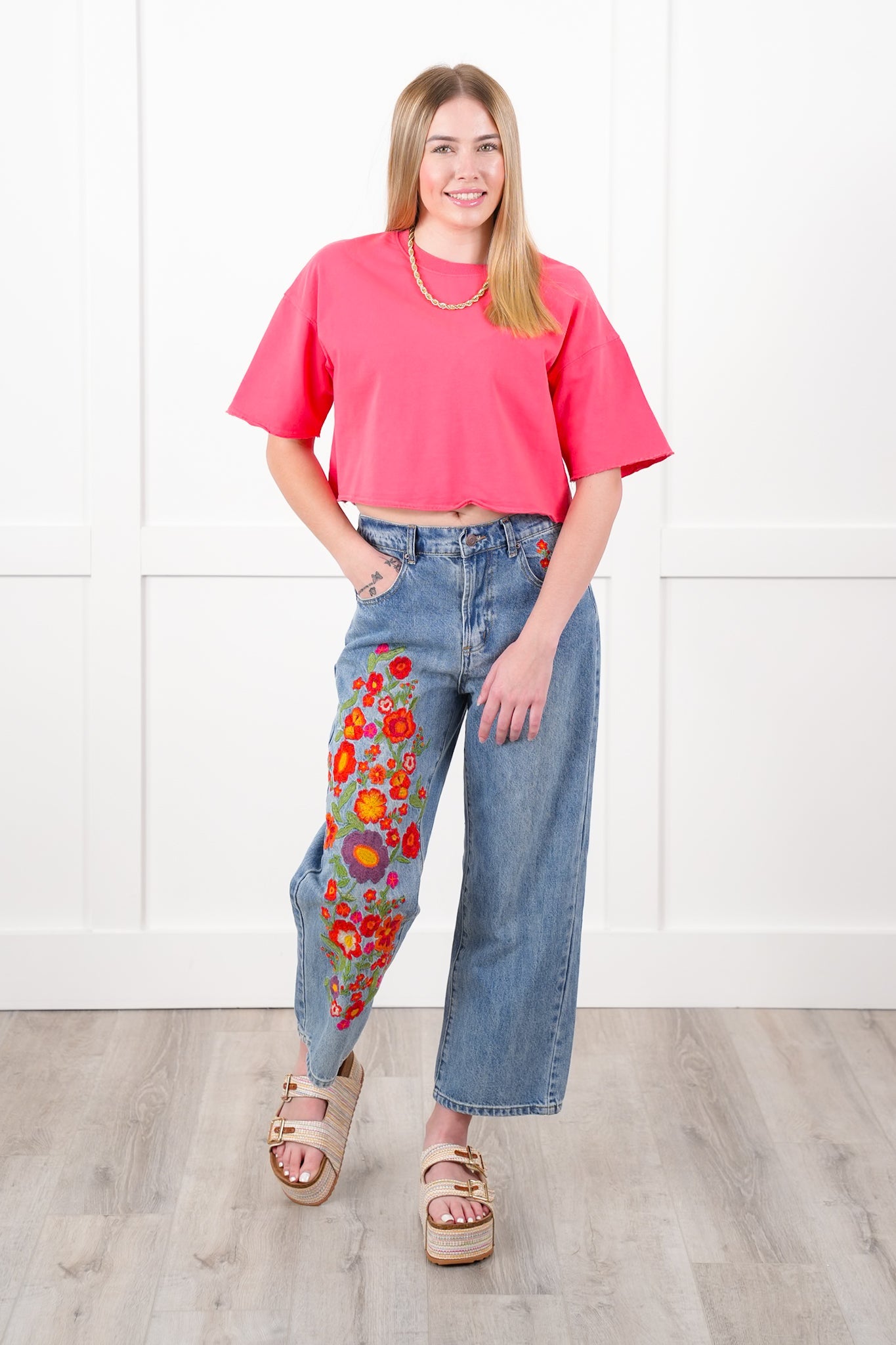 Short Sleeve Crew Neck Boxy Cropped Top