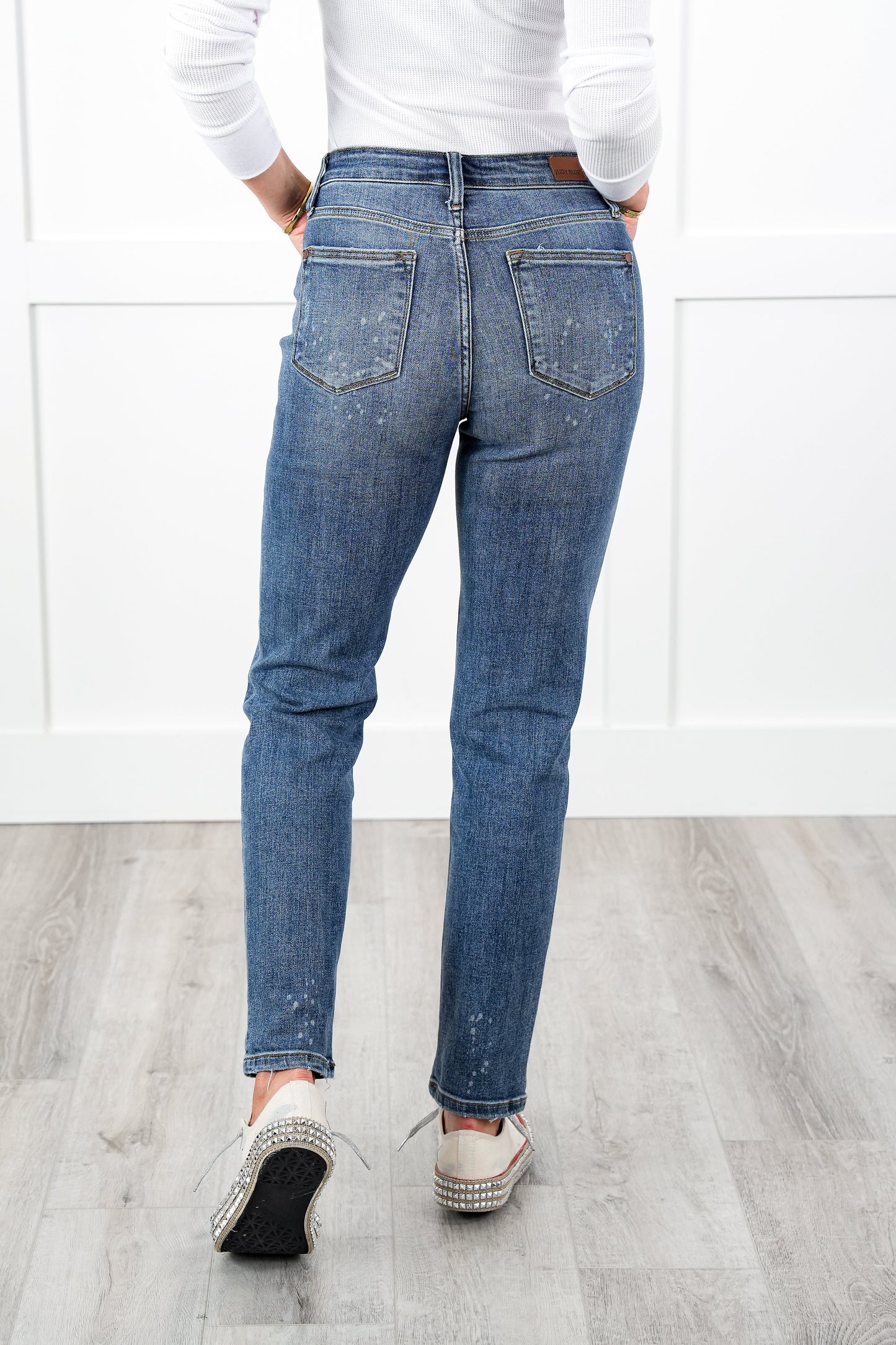 Judy Blue Bethany Bleach Dark Wash High Rise Bleach Splash Boyfriends
