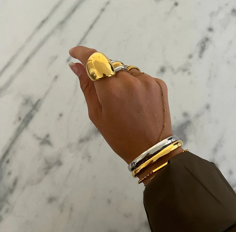 Chansutt Pearls The Clara Ring