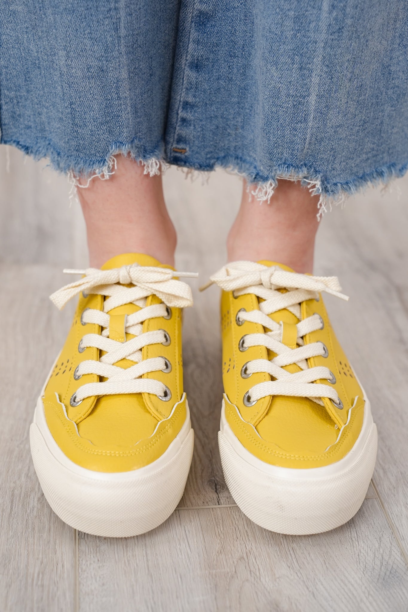 Blowfish Casual Perforated Low Top Sneakers