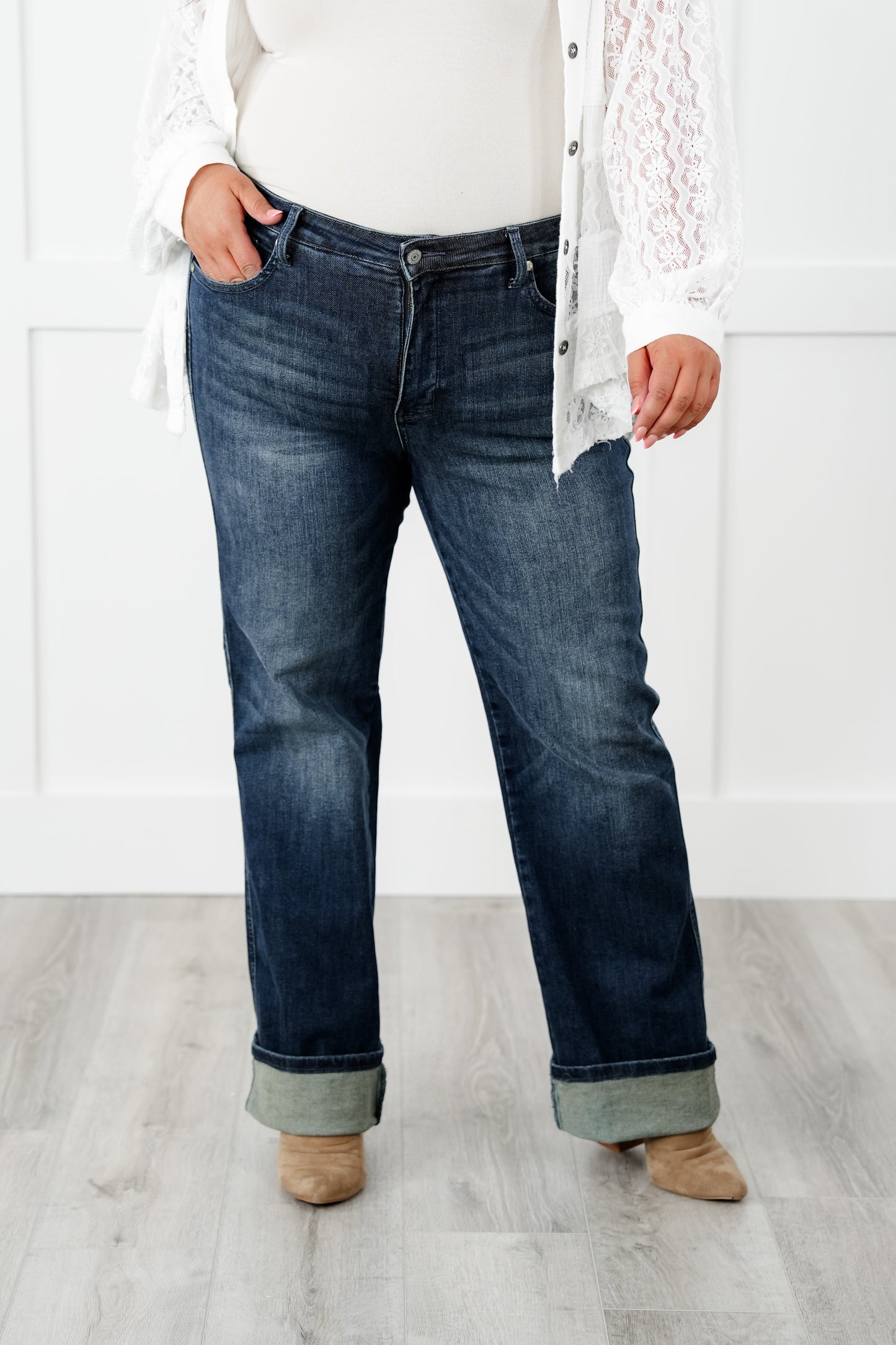 Judy Blue My Obsession Dark Wash Mid Rise Tummy Control Classic Straight Leg Jeans