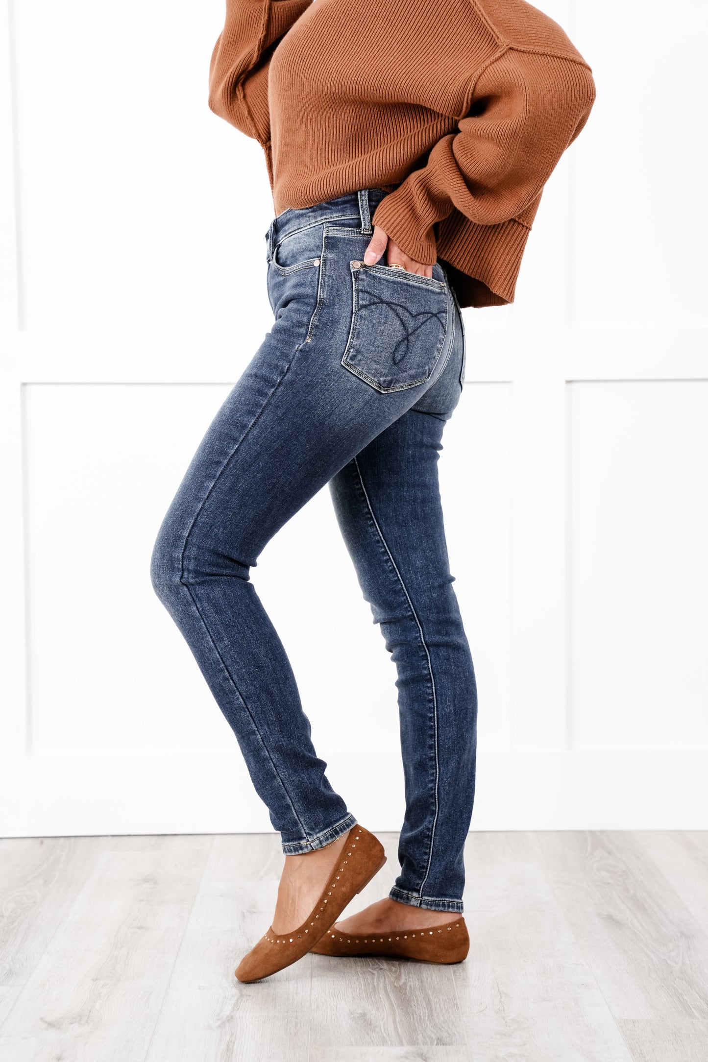 Judy Blue Vail Mid Rise Dark Wash Thermal Skinny Jeans