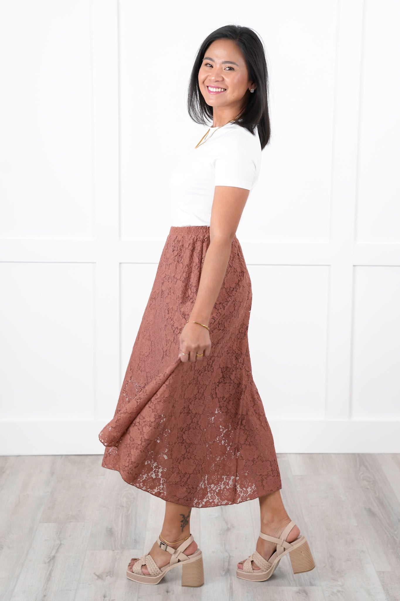 Floral Lace Elastic Waist Midi Skirt