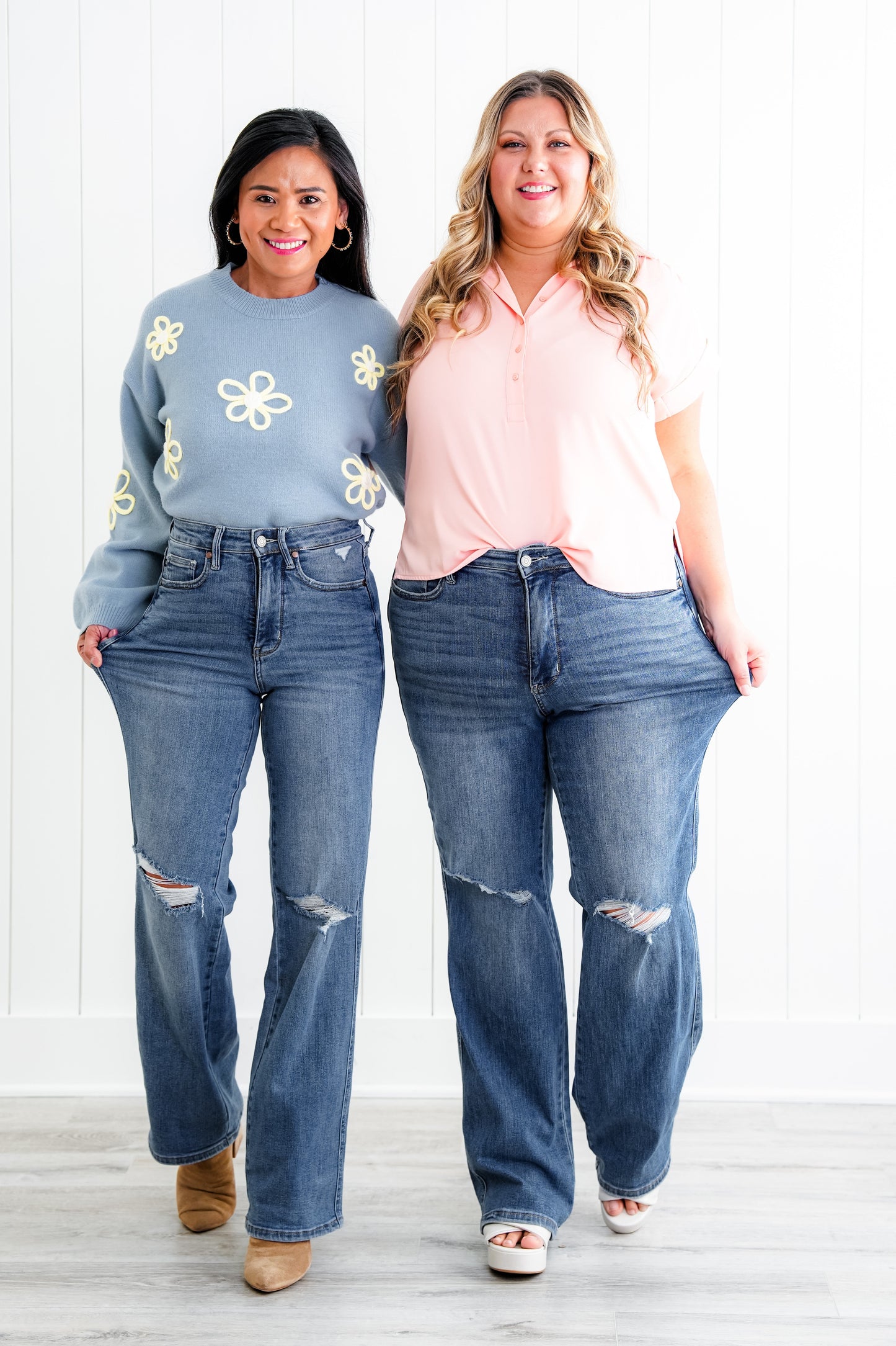 Judy Blue Teen Spirit High Rise Medium Wash Tummy Control Destroyed Knee Straight Leg Jeans