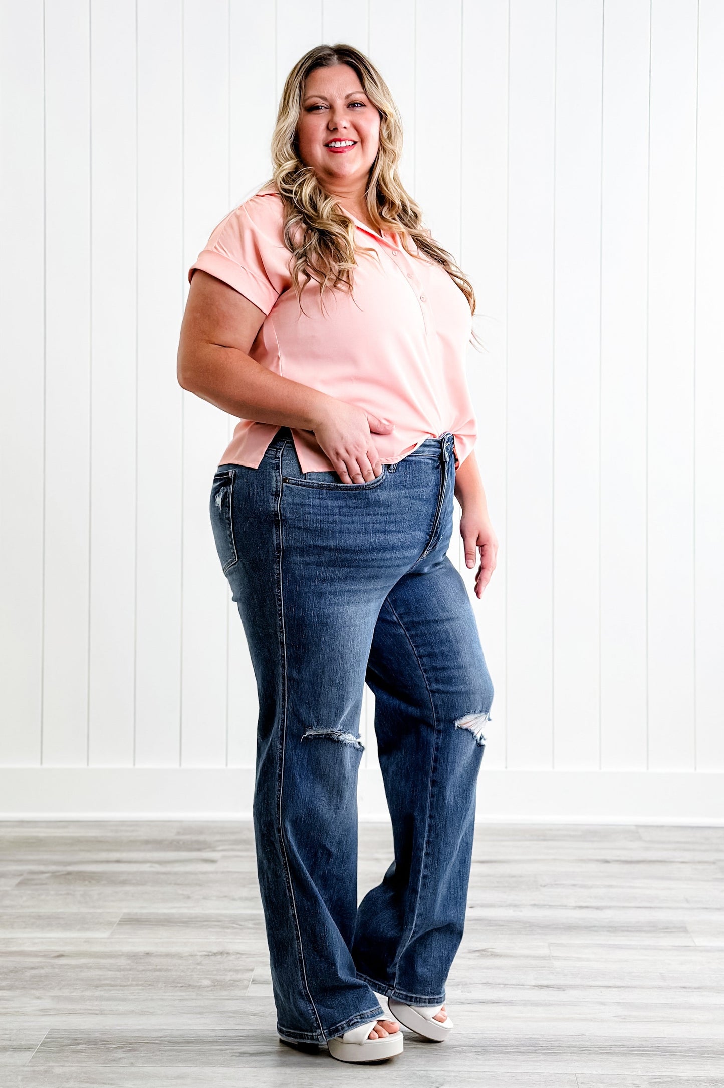 Judy Blue Teen Spirit High Rise Medium Wash Tummy Control Destroyed Knee Straight Leg Jeans