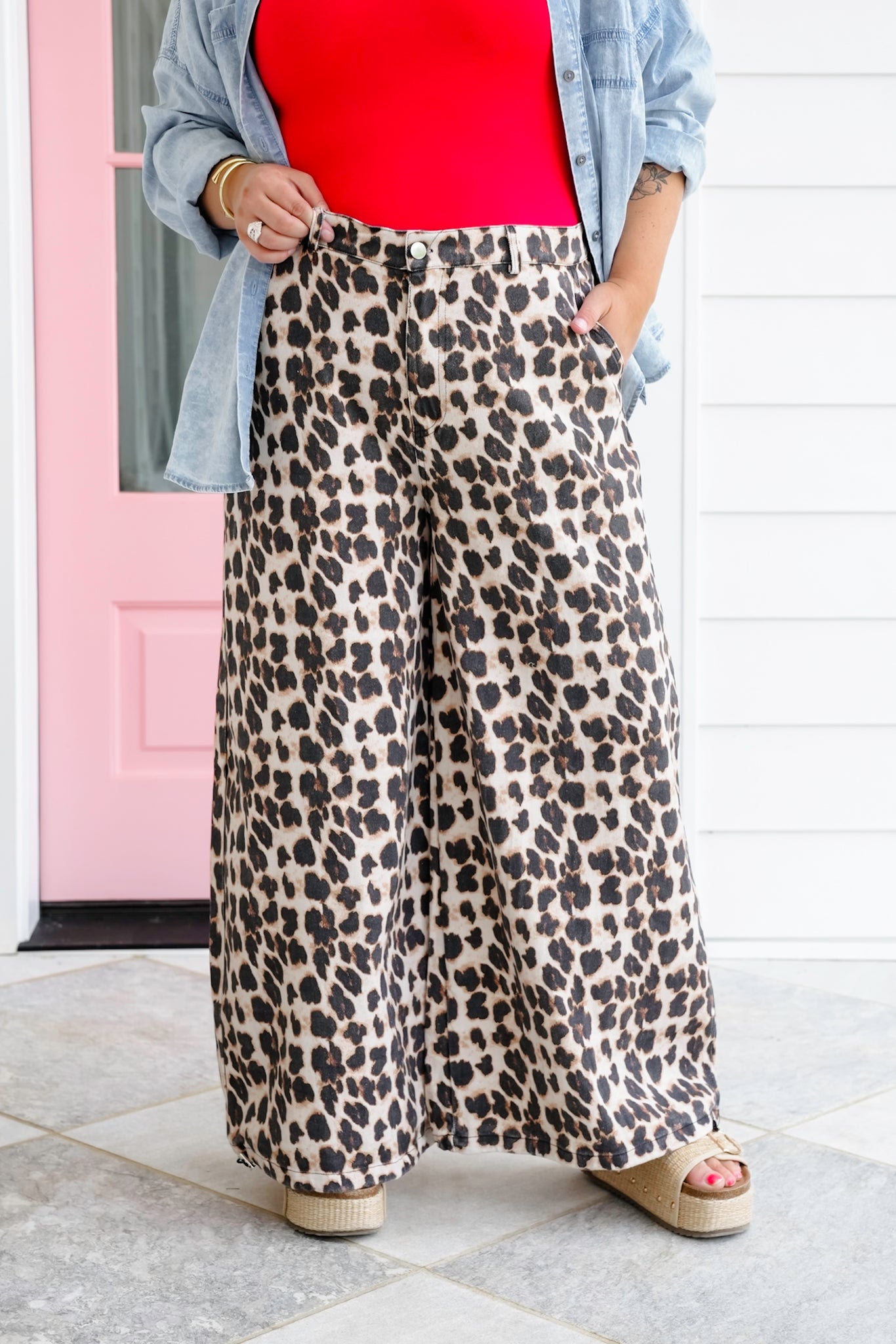 Plus/Reg Leopard Print Denim Wide Adjustable Leg Pants