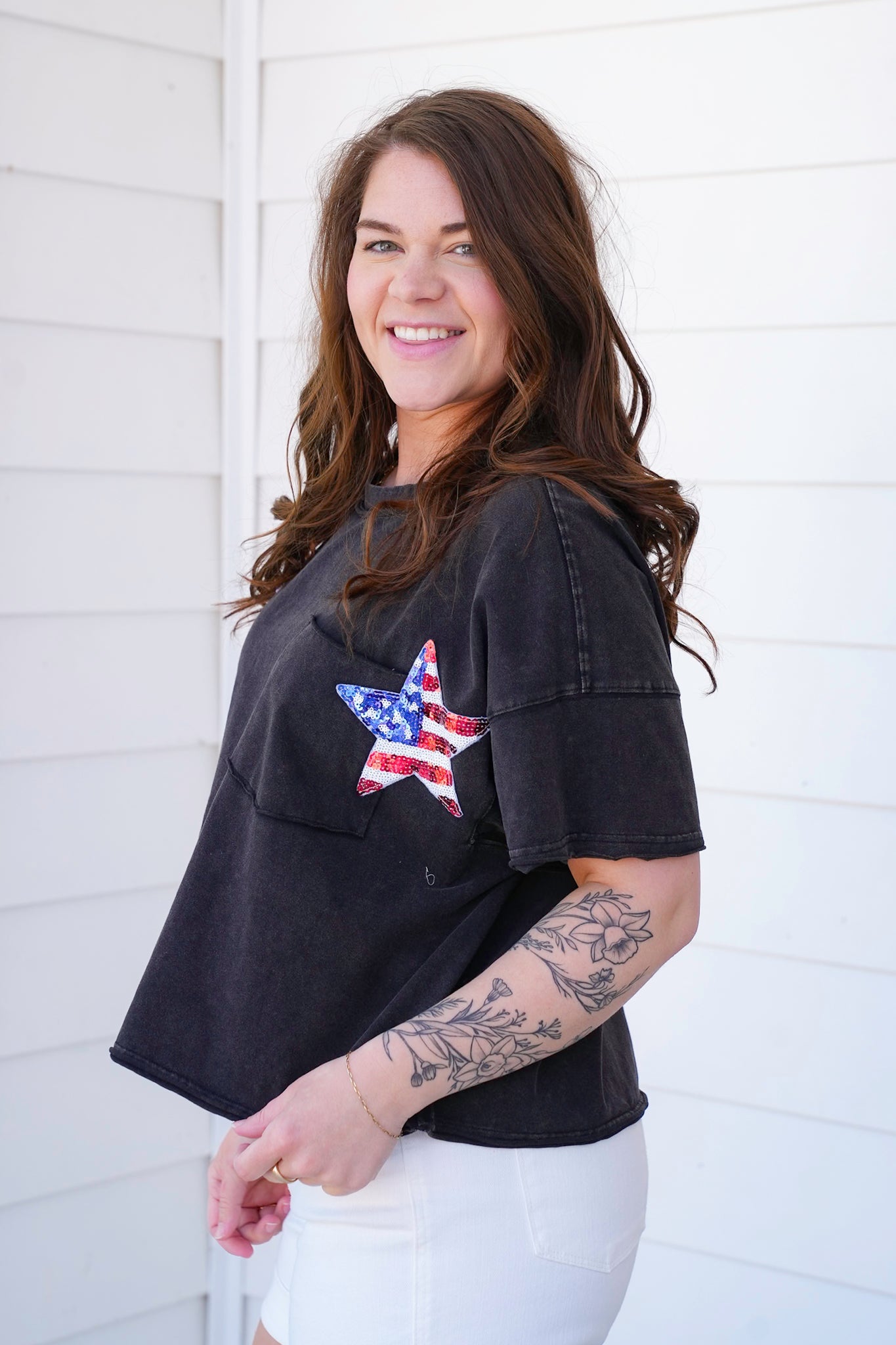 Plus/Reg Mineral Wash Short Sleeve Top with Sequin Star Patch Detail