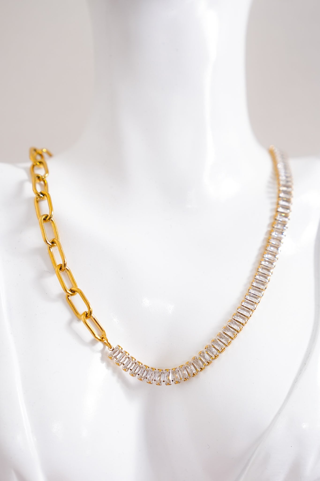 Lauren Kenzie Crystal Link Necklace