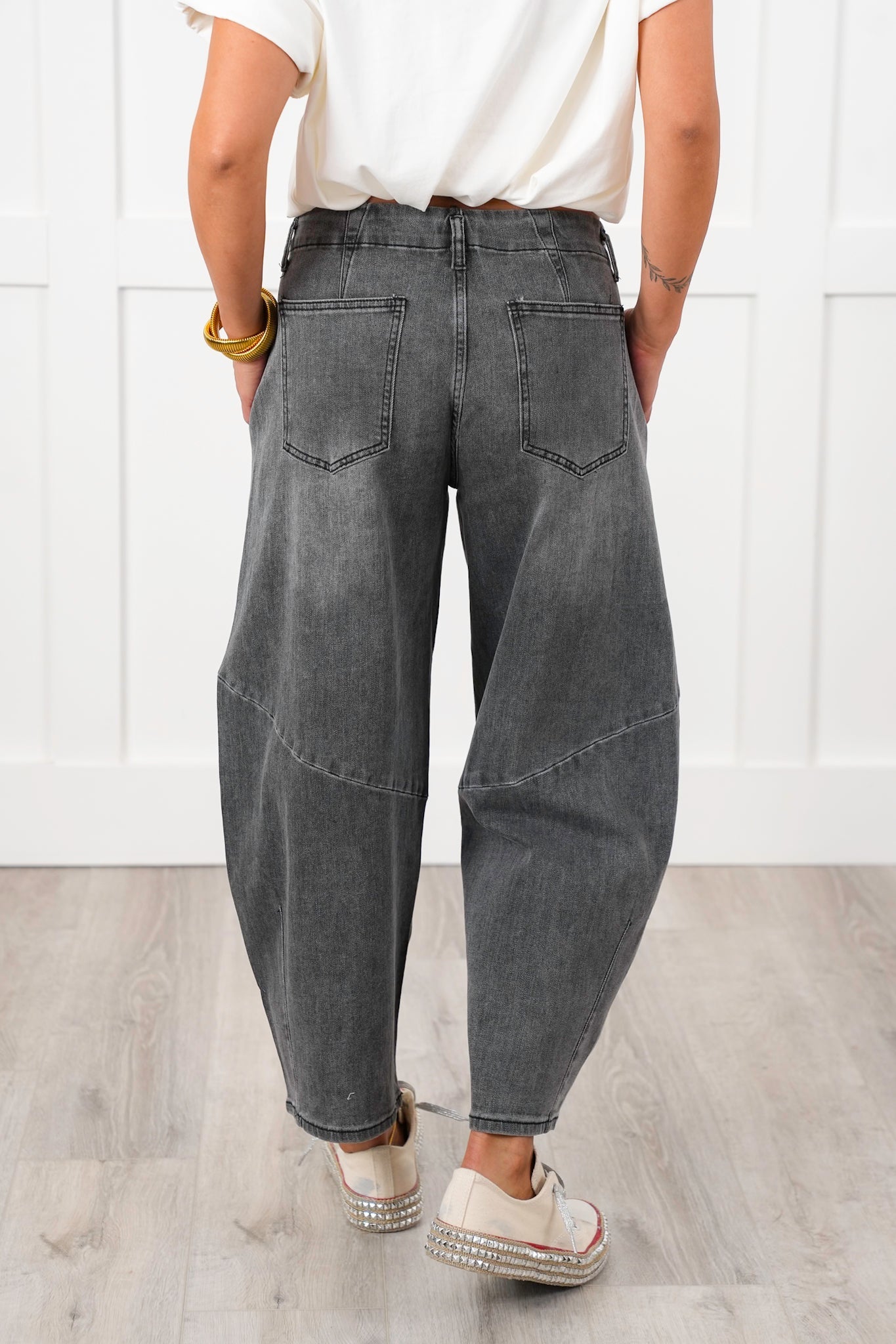 Washed Denim Barrell Jeans with Flower Patch Detail