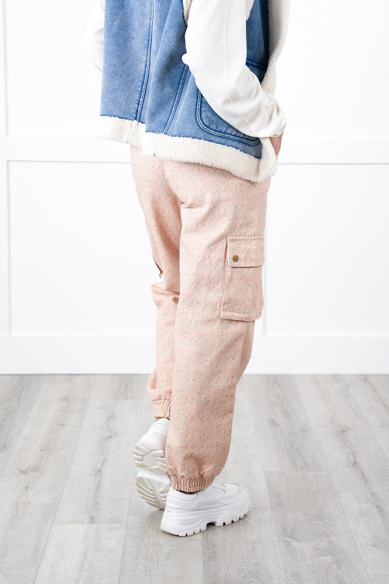 POL Floral Print Twill Joggers with Cargo Pockets