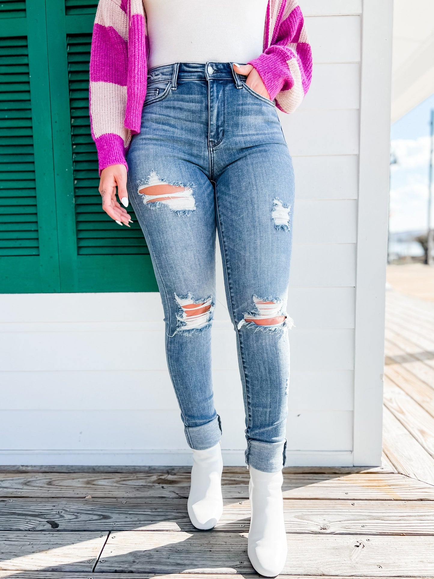 Judy Blue Skyscraper Long Tall Medium Wash Distressed Skinnies 34"!!!!