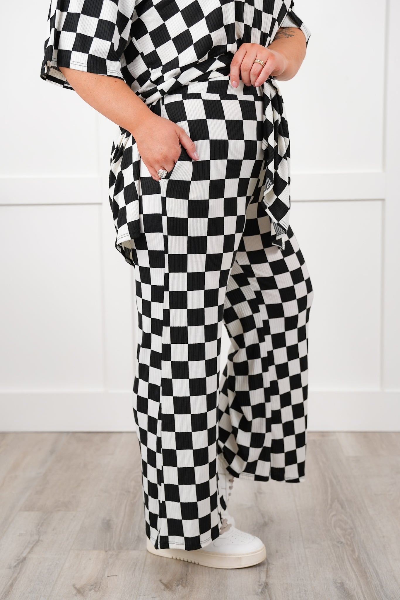 Plus/Reg Ribbed Checkered Short Sleeve Tunic Top and Pants Set
