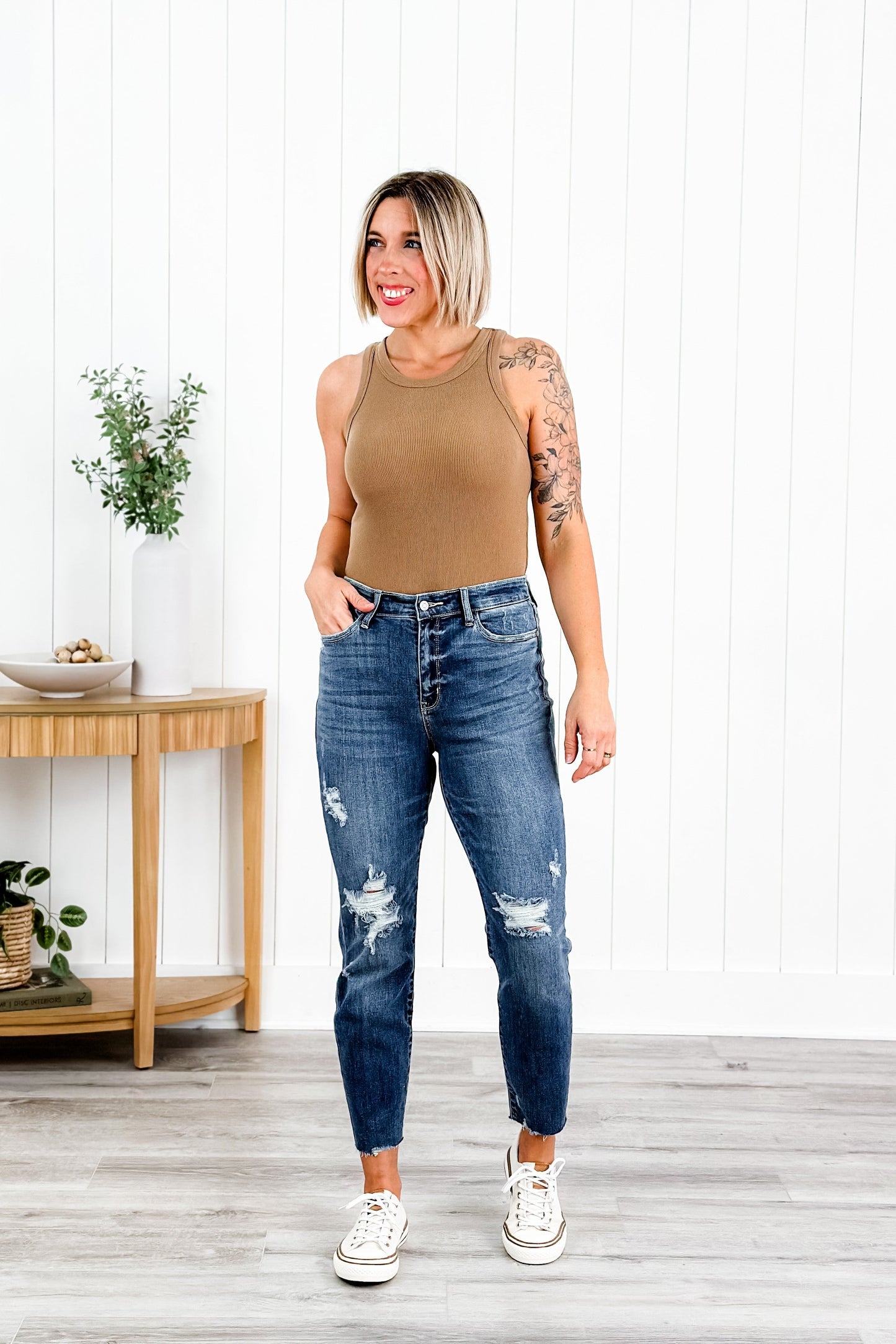 Judy Blue Here Comes The Sun Medium Wash High Rise Distressed Relaxed Fit Jeans