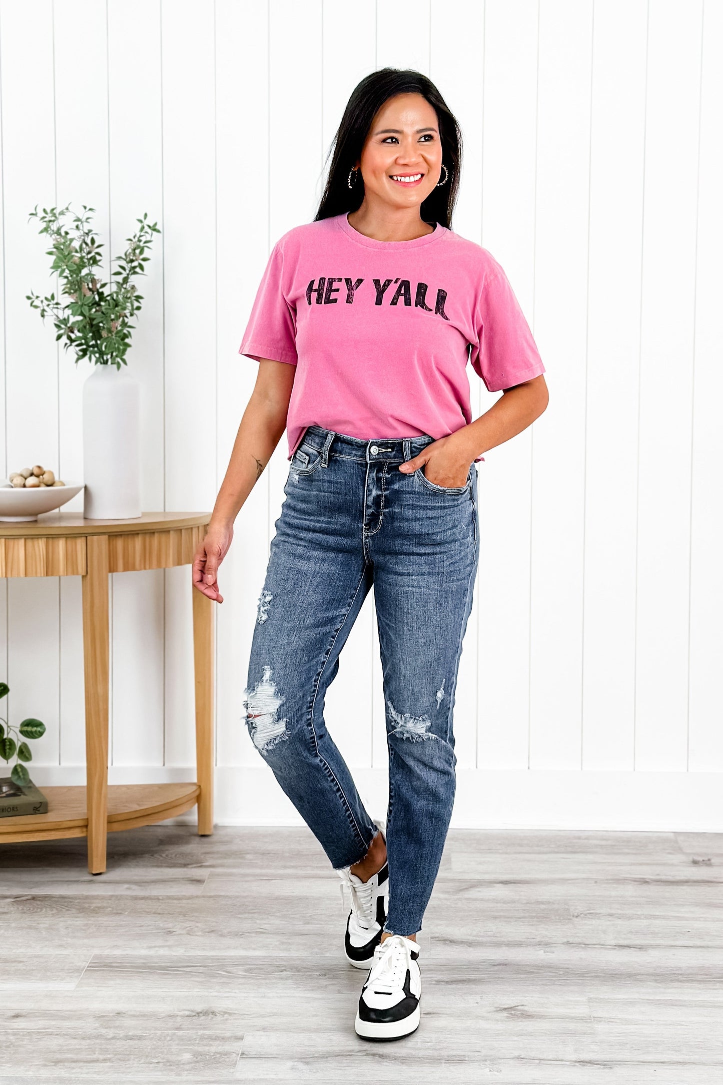 Judy Blue Here Comes The Sun Medium Wash High Rise Distressed Relaxed Fit Jeans