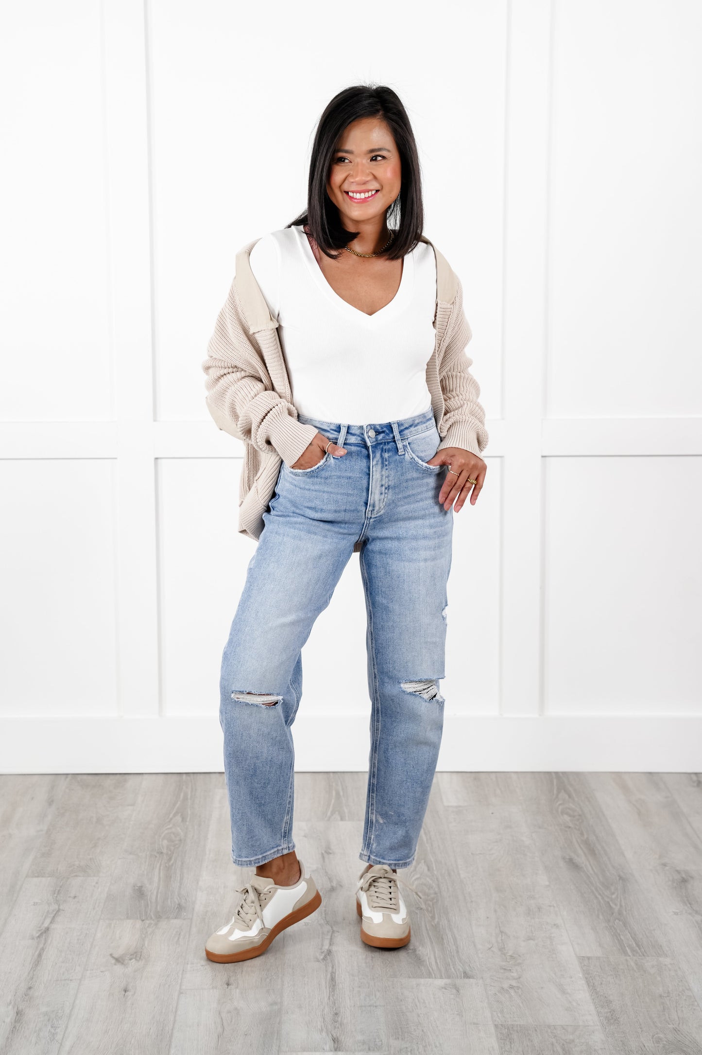 Lovervet High Rise Light Wash Distressed Barrel Jeans