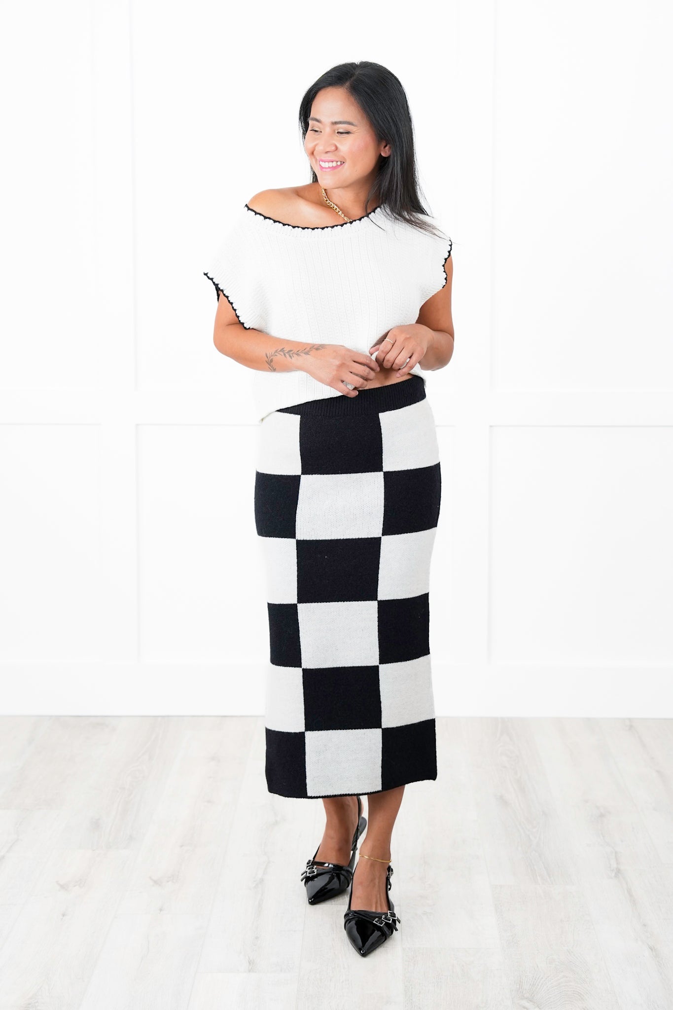 Restock! Plus/Reg Checkered Pencil Midi Sweater Skirt