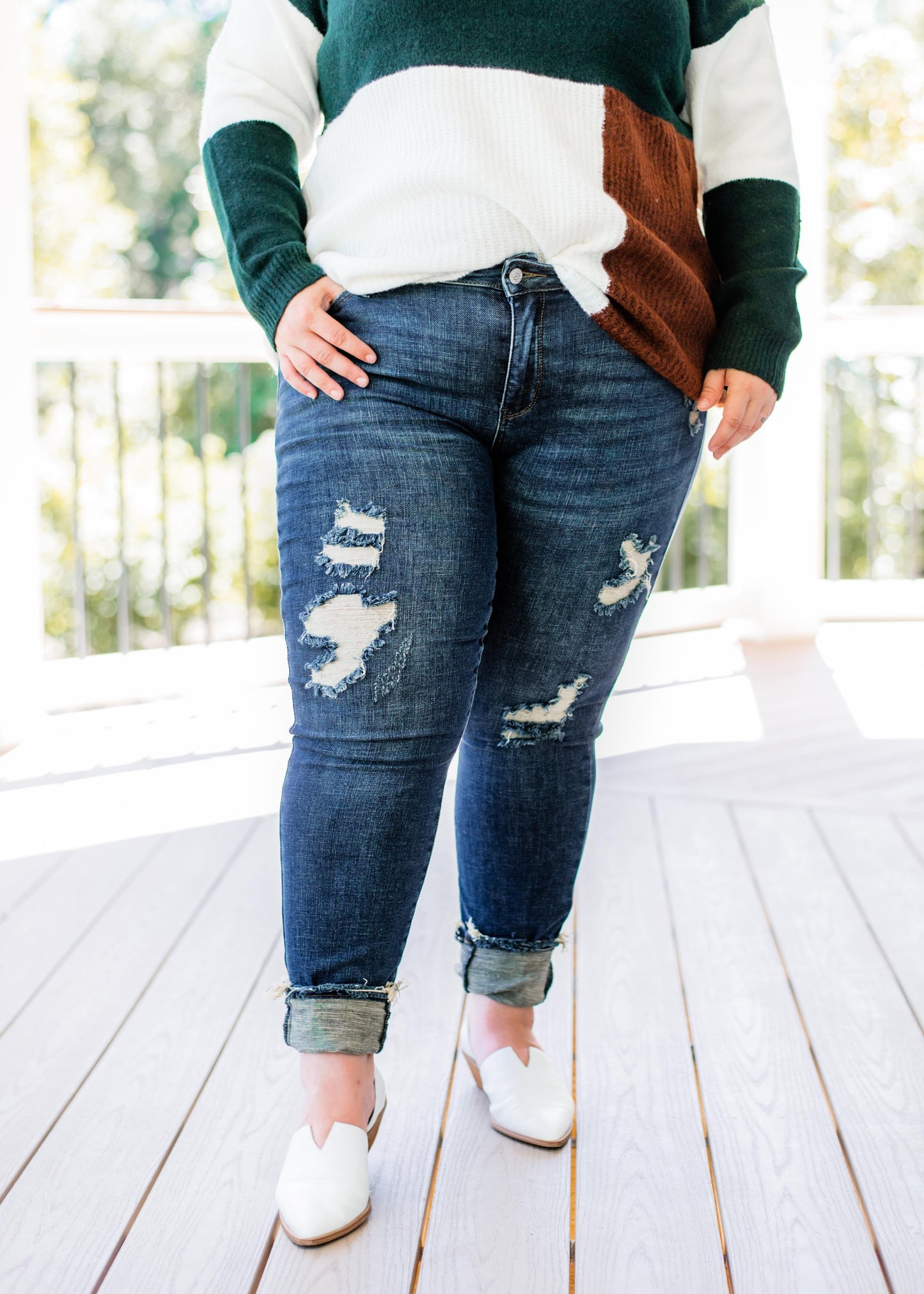 Judy Blue Dark Wash Distressed Relaxed Fit Jeans