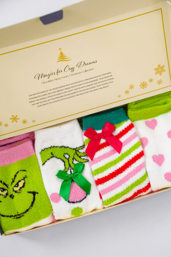 Grinch Christmas Fuzzy Socks Set
