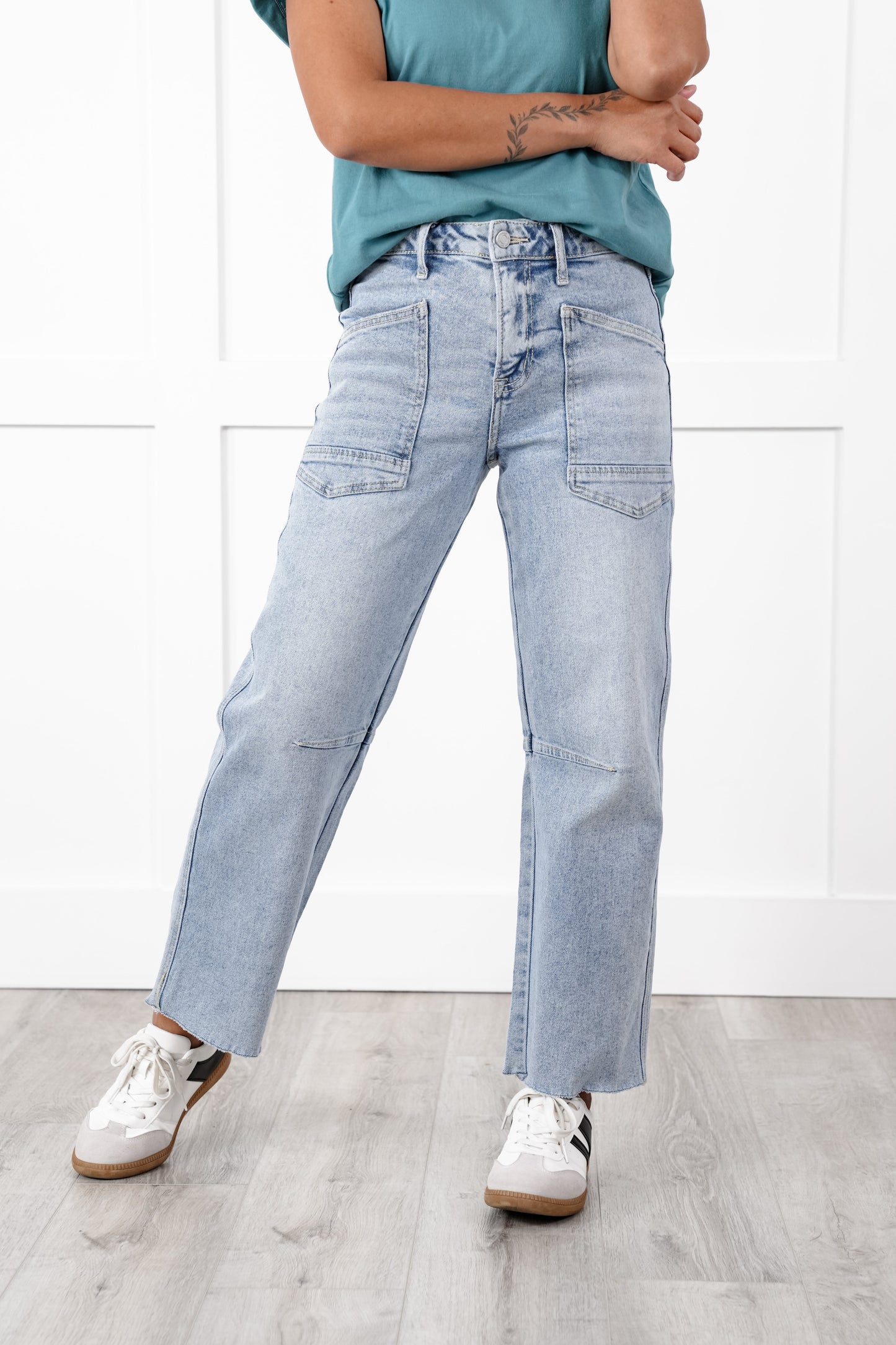 Vervet High Rise Light Wash Barrel Jeans