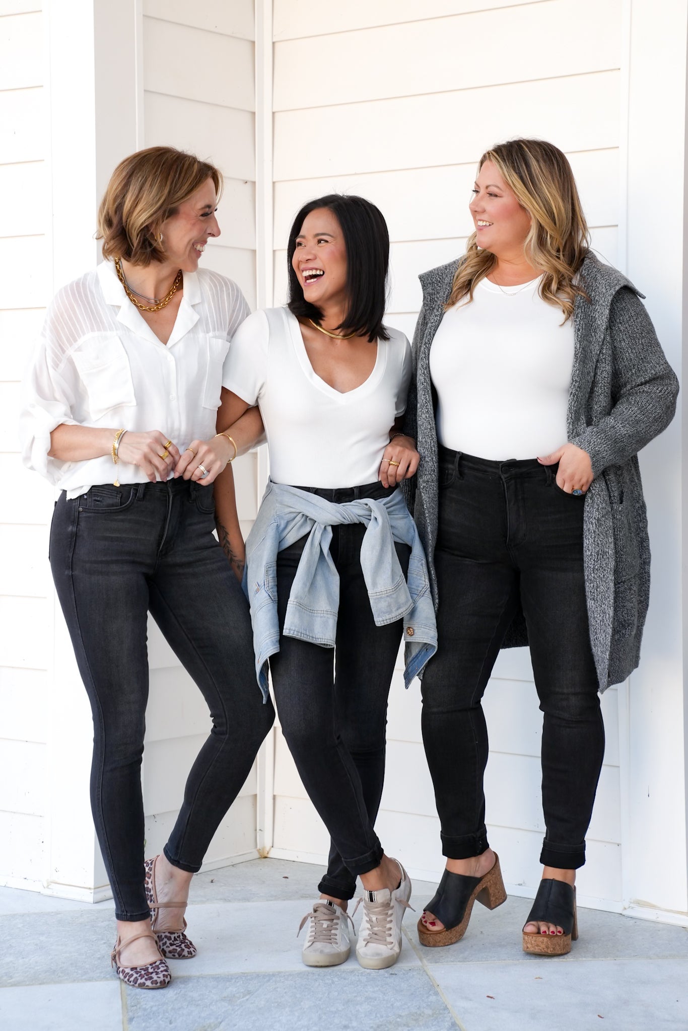 Judy Blue Mid Rise Black Tummy Control Skinny Jeans