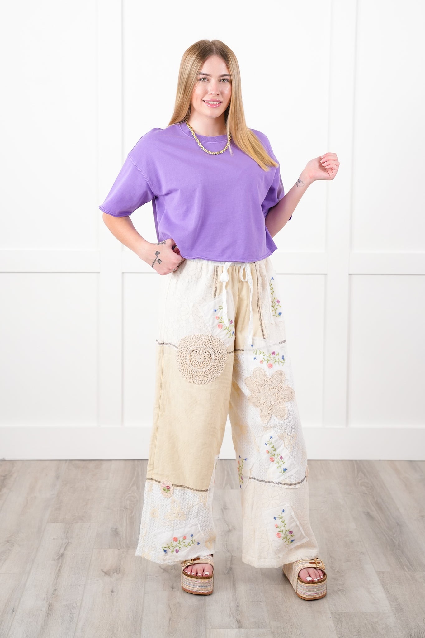 Short Sleeve Crew Neck Boxy Cropped Top