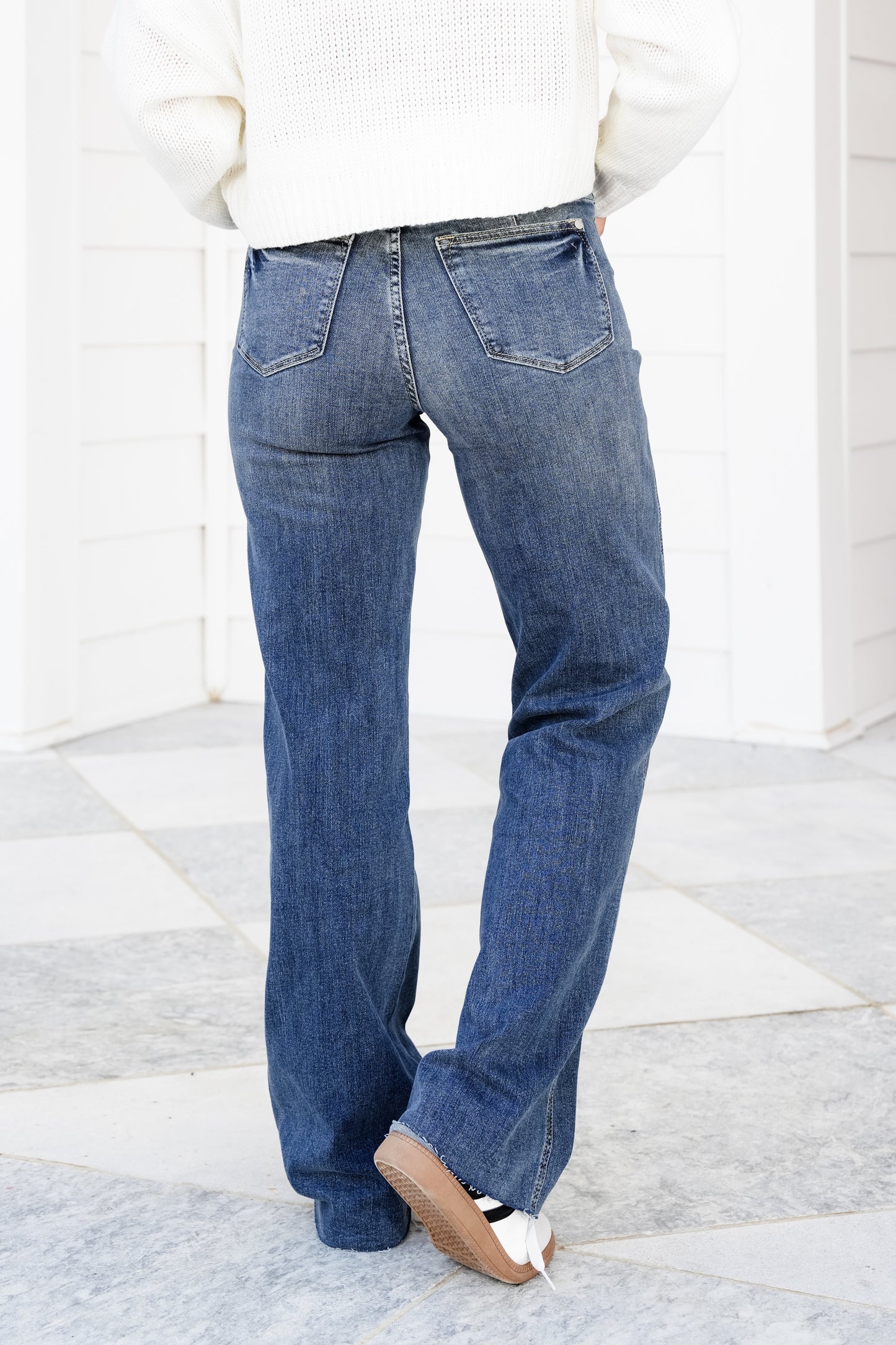 Restock Judy Blue Take the Chance Mid Rise Medium Wash Tummy Control Vintage Straight Leg Jeans