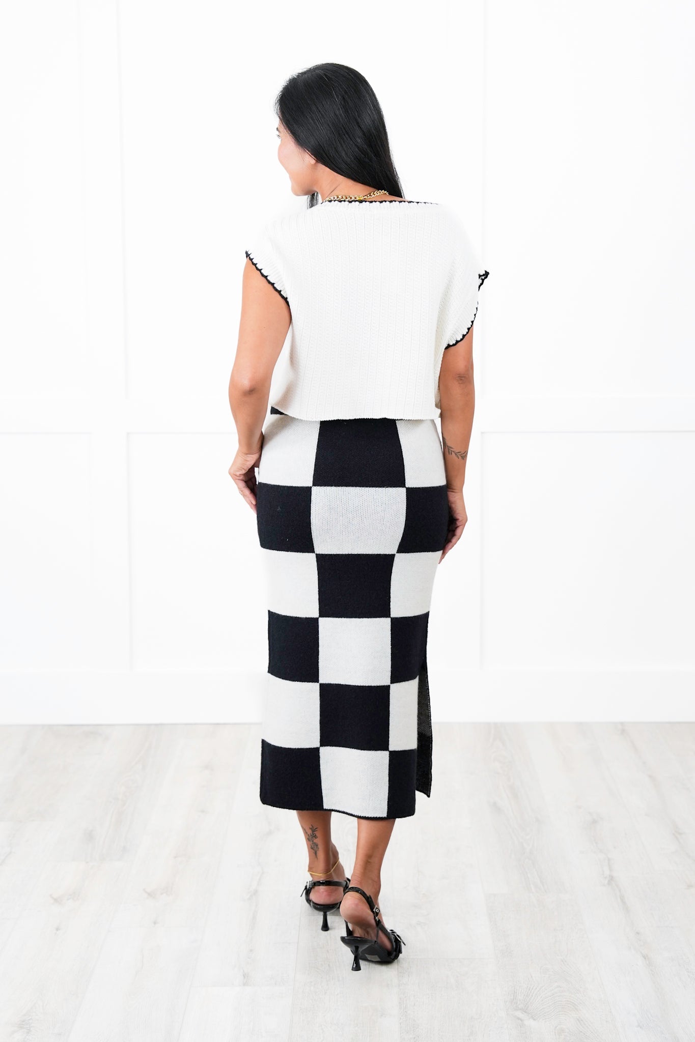 Restock! Plus/Reg Checkered Pencil Midi Sweater Skirt