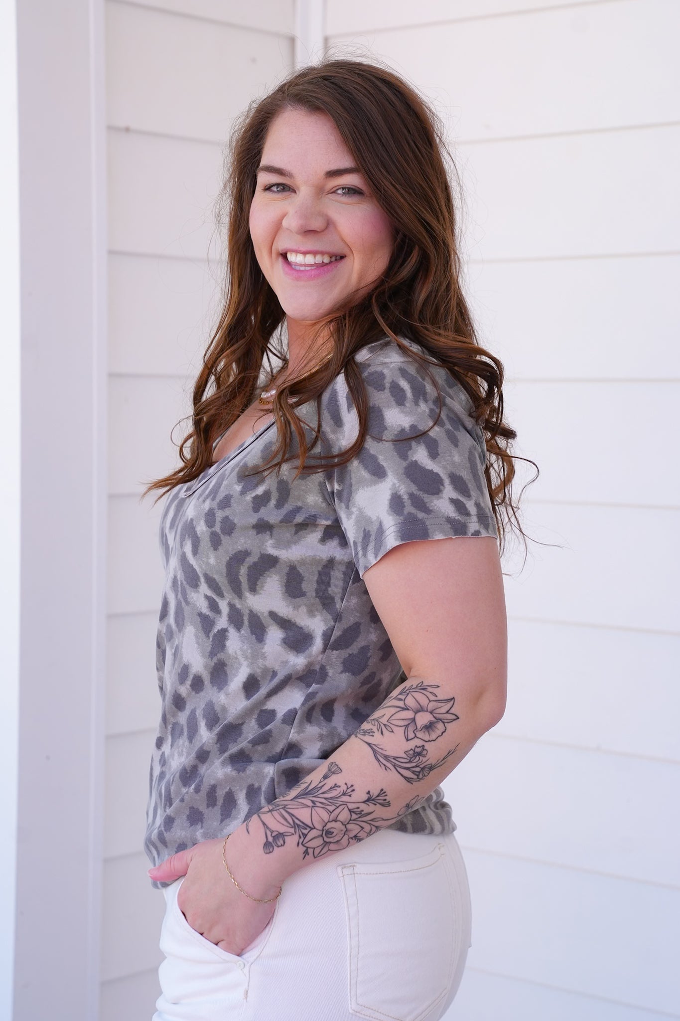 POL Leopard Short Sleeve V Neck Top