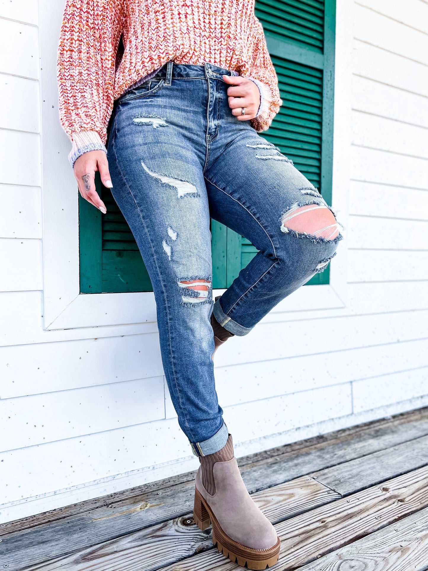Judy Blue Boy Toy Light Wash High Rise Cuffed Boyfriend Distressed Jeans