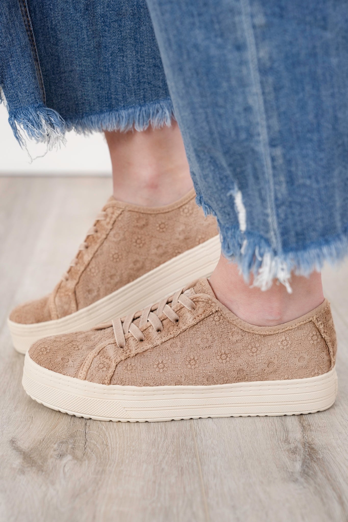 Blowfish Low Top Lace Up Sneaker with Quilted Embroidered Detailing