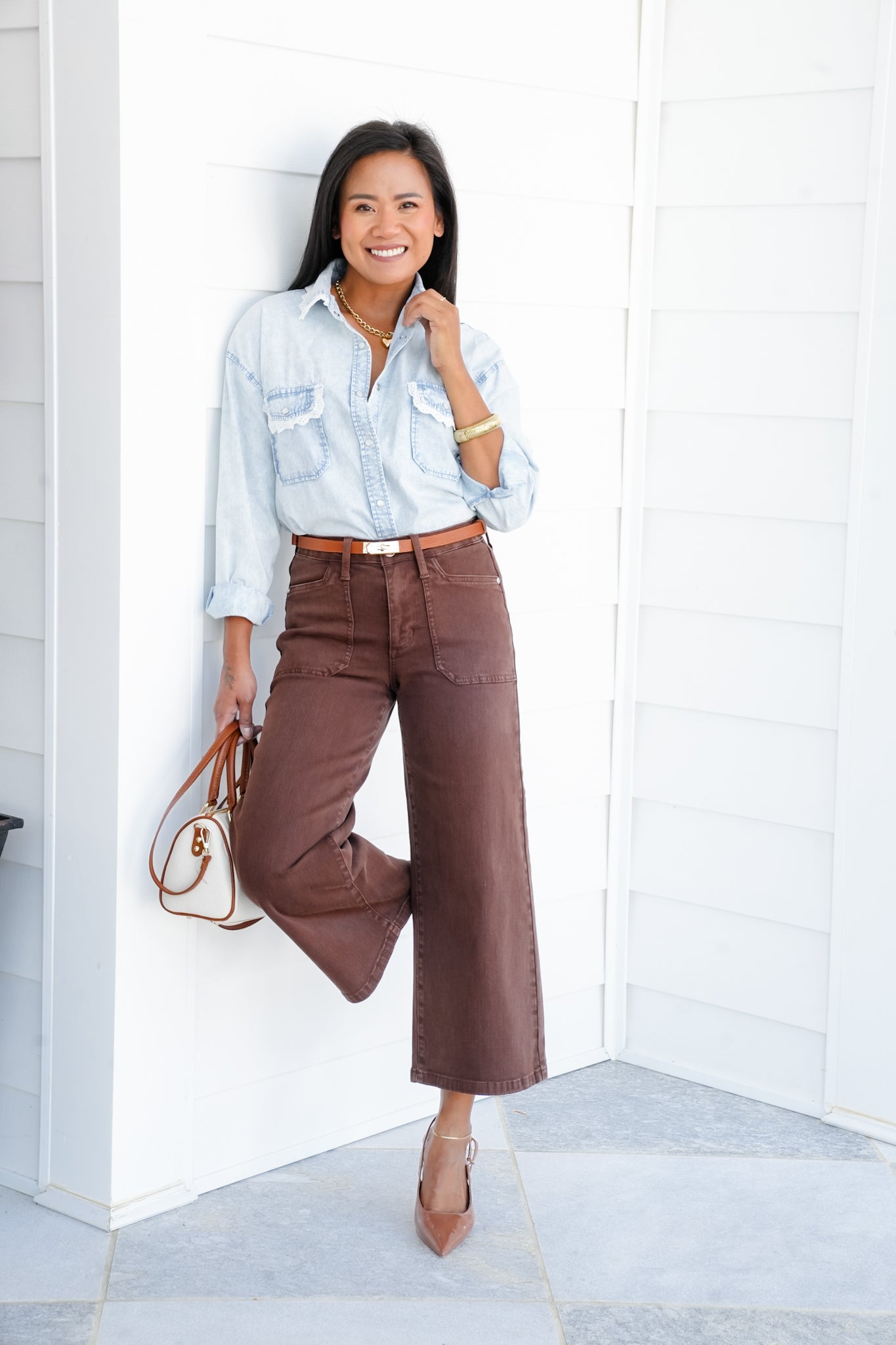 Judy Blue Mid Rise Brown Wide Leg Cropped Jeans with Utility Pockets