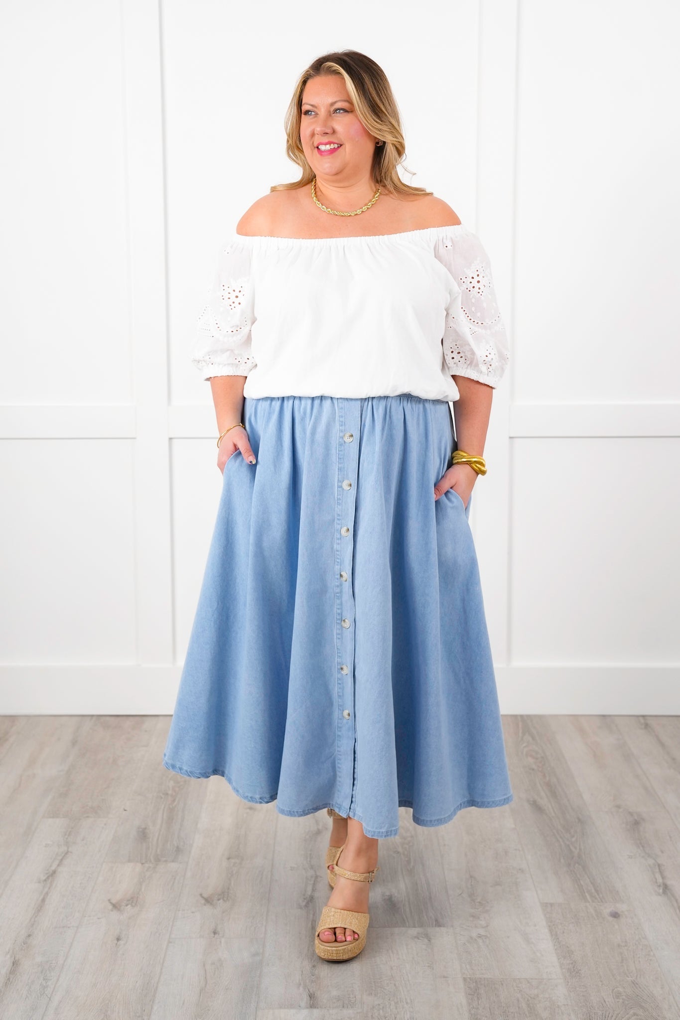 Plus/Reg Short Sleeve Off Shoulder Crop Top with Eyelet Detail