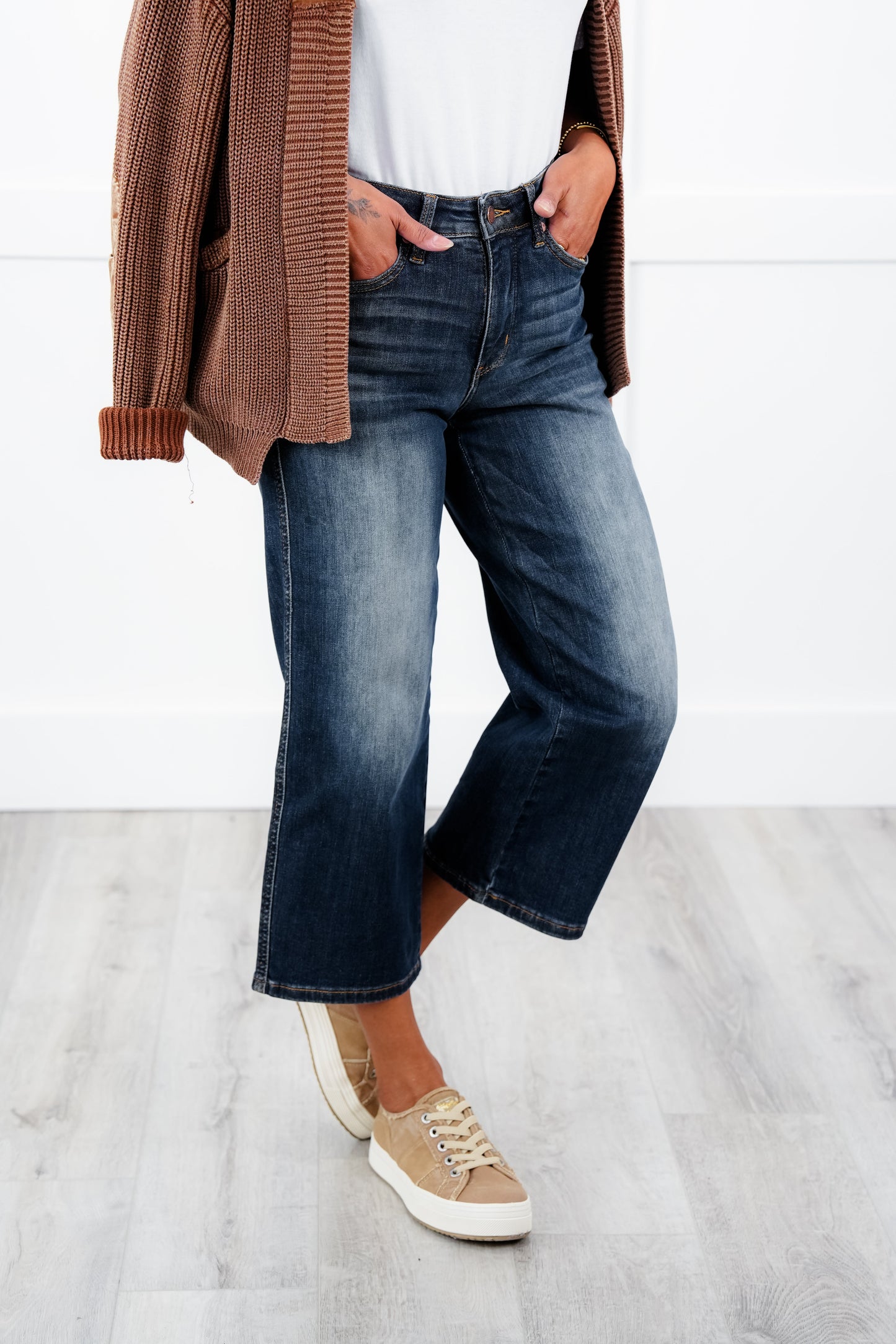 Judy Blue The Juliette Mid Rise Dark Wash Tummy Control Cropped Wide Leg Jeans