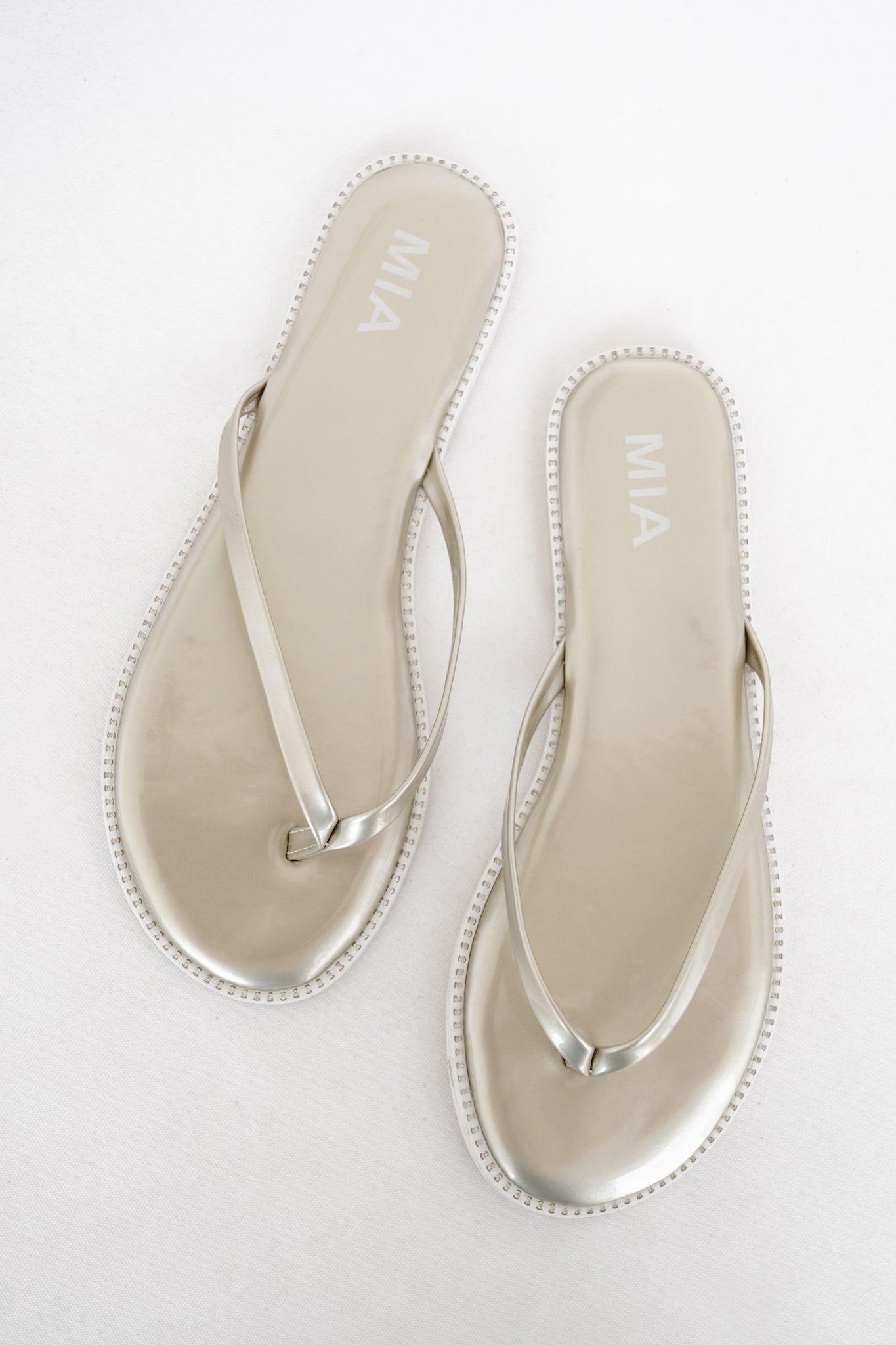 MIA Crystal Paved Design Flip Flops