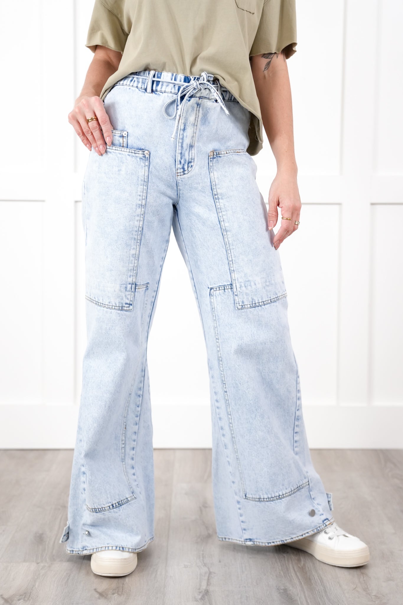 Denim Mineral Wash Elastic Waistband Flare Pants With Pocket Detail