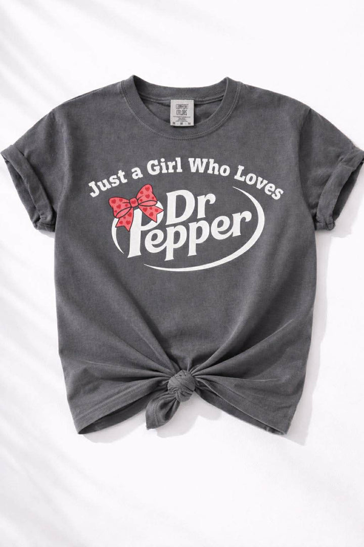 Plus/Reg Short Sleeve "Dr Pepper" Graphic Tee - Freckled Poppy